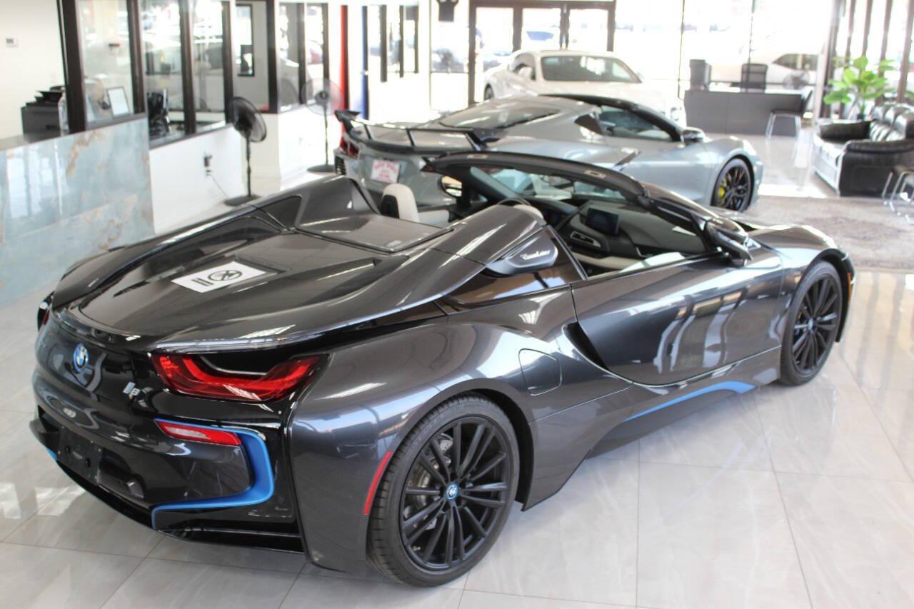 2023 Off White Lamborghini Urus S (ZPBUB3ZL4PL) with an 4.0L V8 DOHC 32V engine, 8A transmission, located at 4301 NW 39th , Oklahoma City, OK, 73112, (405) 949-5600, 35.512135, -97.598671 - it's one of a wife's few possessions that are considered toys looks and drives brand new its a must see. looks and drives brand new its a must see. My name is Josh, and I own dealerships and finance companies here in Oklahoma. I have 27 years of experience buying and selling all makes and mode - Photo#39