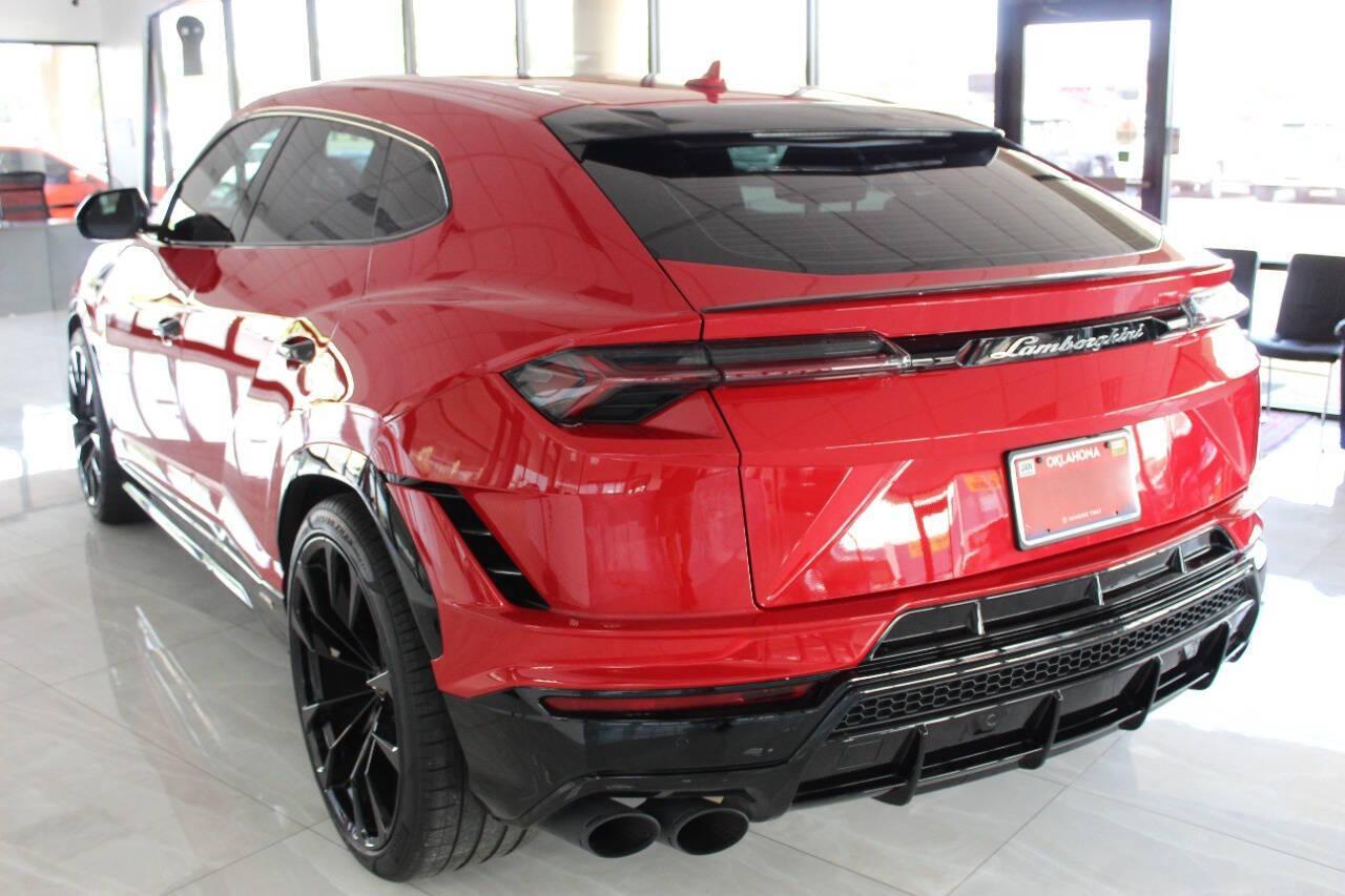 2023 Off White Lamborghini Urus S (ZPBUB3ZL4PL) with an 4.0L V8 DOHC 32V engine, 8A transmission, located at 4301 NW 39th , Oklahoma City, OK, 73112, (405) 949-5600, 35.512135, -97.598671 - it's one of a wife's few possessions that are considered toys looks and drives brand new its a must see. looks and drives brand new its a must see. My name is Josh, and I own dealerships and finance companies here in Oklahoma. I have 27 years of experience buying and selling all makes and mode - Photo#2