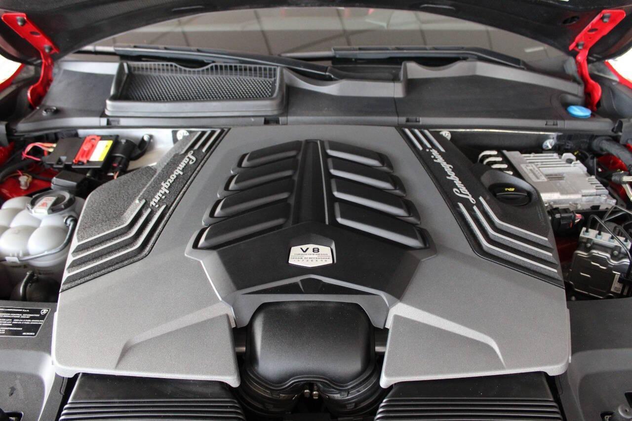 2023 Off White Lamborghini Urus S (ZPBUB3ZL4PL) with an 4.0L V8 DOHC 32V engine, 8A transmission, located at 4301 NW 39th , Oklahoma City, OK, 73112, (405) 949-5600, 35.512135, -97.598671 - it's one of a wife's few possessions that are considered toys looks and drives brand new its a must see. looks and drives brand new its a must see. My name is Josh, and I own dealerships and finance companies here in Oklahoma. I have 27 years of experience buying and selling all makes and mode - Photo#8