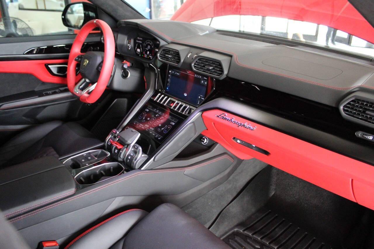 2023 Off White Lamborghini Urus S (ZPBUB3ZL4PL) with an 4.0L V8 DOHC 32V engine, 8A transmission, located at 4301 NW 39th , Oklahoma City, OK, 73112, (405) 949-5600, 35.512135, -97.598671 - it's one of a wife's few possessions that are considered toys looks and drives brand new its a must see. looks and drives brand new its a must see. My name is Josh, and I own dealerships and finance companies here in Oklahoma. I have 27 years of experience buying and selling all makes and mode - Photo#11