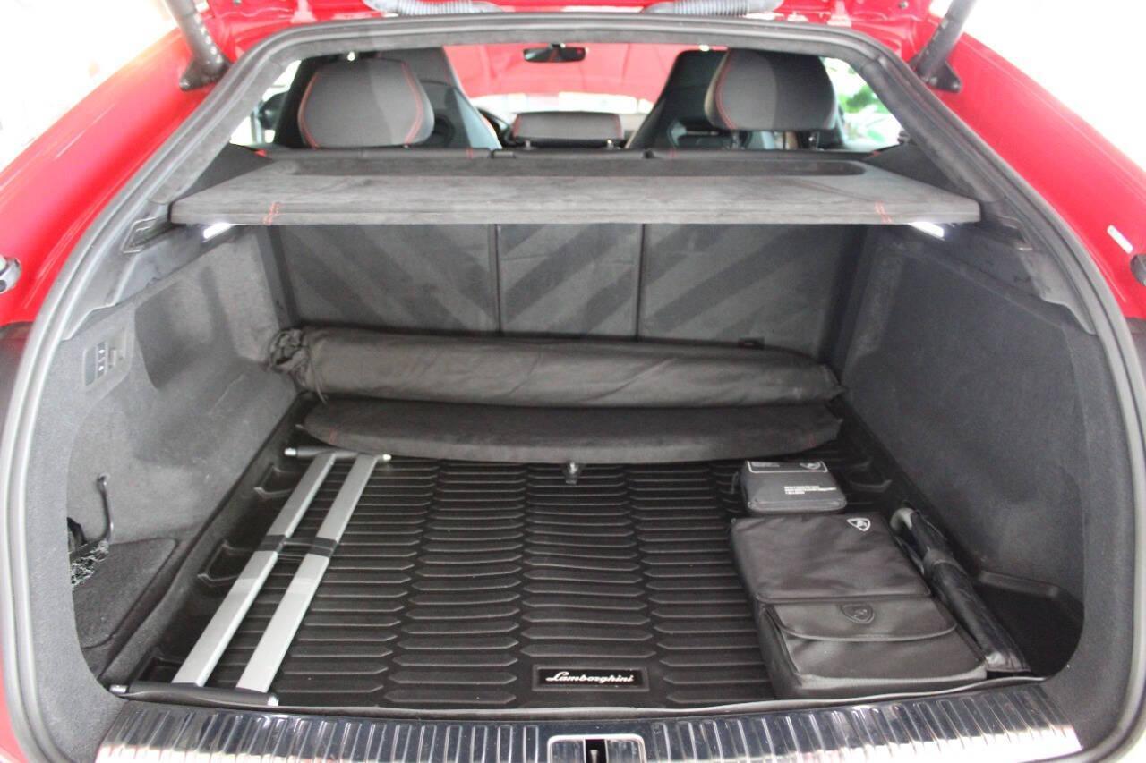 2023 Off White Lamborghini Urus S (ZPBUB3ZL4PL) with an 4.0L V8 DOHC 32V engine, 8A transmission, located at 4301 NW 39th , Oklahoma City, OK, 73112, (405) 949-5600, 35.512135, -97.598671 - it's one of a wife's few possessions that are considered toys looks and drives brand new its a must see. looks and drives brand new its a must see. My name is Josh, and I own dealerships and finance companies here in Oklahoma. I have 27 years of experience buying and selling all makes and mode - Photo#17