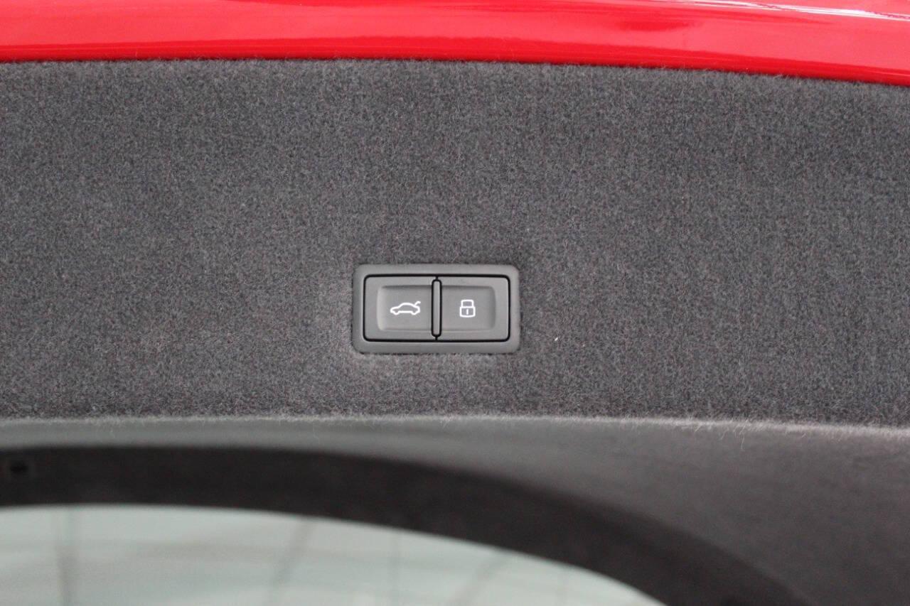 2023 Off White Lamborghini Urus S (ZPBUB3ZL4PL) with an 4.0L V8 DOHC 32V engine, 8A transmission, located at 4301 NW 39th , Oklahoma City, OK, 73112, (405) 949-5600, 35.512135, -97.598671 - it's one of a wife's few possessions that are considered toys looks and drives brand new its a must see. looks and drives brand new its a must see. My name is Josh, and I own dealerships and finance companies here in Oklahoma. I have 27 years of experience buying and selling all makes and mode - Photo#19