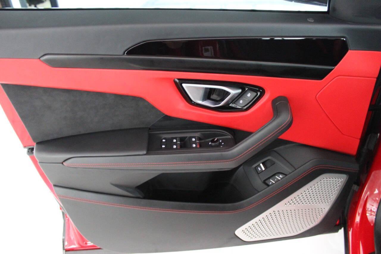 2023 Off White Lamborghini Urus S (ZPBUB3ZL4PL) with an 4.0L V8 DOHC 32V engine, 8A transmission, located at 4301 NW 39th , Oklahoma City, OK, 73112, (405) 949-5600, 35.512135, -97.598671 - it's one of a wife's few possessions that are considered toys looks and drives brand new its a must see. looks and drives brand new its a must see. My name is Josh, and I own dealerships and finance companies here in Oklahoma. I have 27 years of experience buying and selling all makes and mode - Photo#25