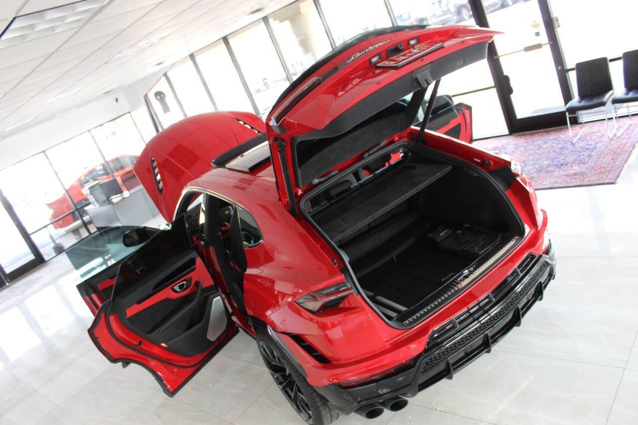 2023 Off White Lamborghini Urus S (ZPBUB3ZL4PL) with an 4.0L V8 DOHC 32V engine, 8A transmission, located at 4301 NW 39th , Oklahoma City, OK, 73112, (405) 949-5600, 35.512135, -97.598671 - it's one of a wife's few possessions that are considered toys looks and drives brand new its a must see. looks and drives brand new its a must see. My name is Josh, and I own dealerships and finance companies here in Oklahoma. I have 27 years of experience buying and selling all makes and mode - Photo#37