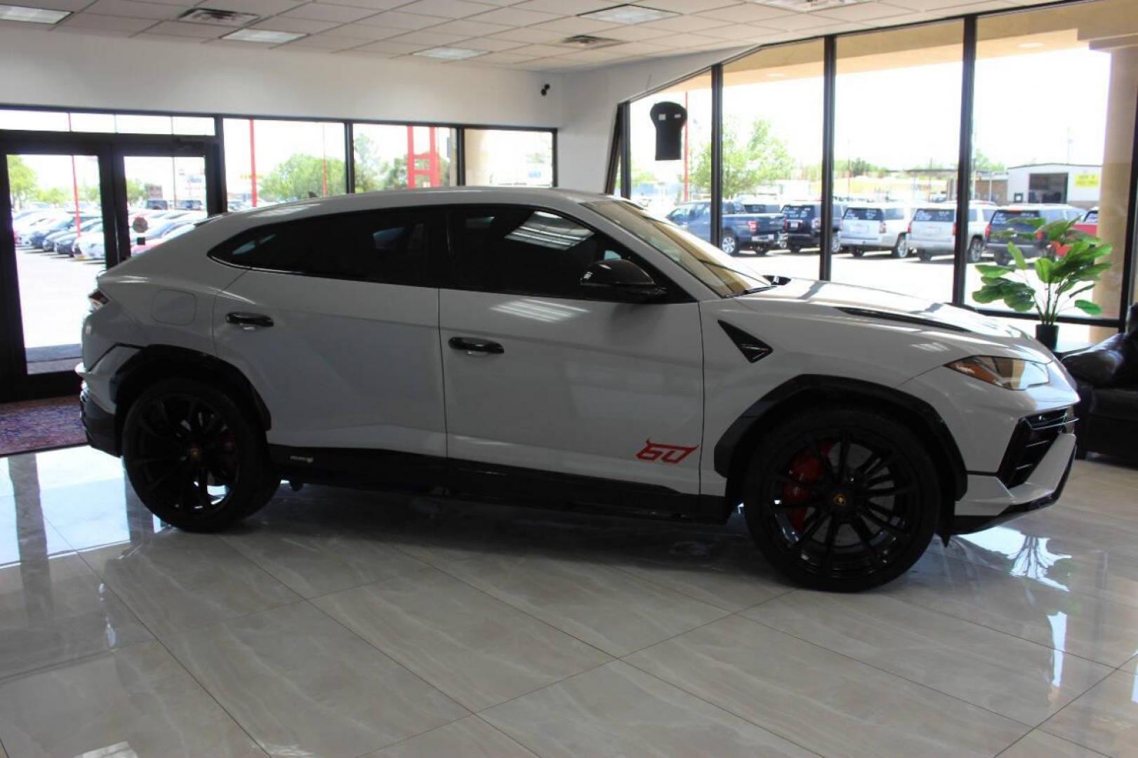 2023 Off White Lamborghini Urus S (ZPBUB3ZL4PL) with an 4.0L V8 DOHC 32V engine, 8A transmission, located at 4301 NW 39th , Oklahoma City, OK, 73112, (405) 949-5600, 35.512135, -97.598671 - it's one of a wife's few possessions that are considered toys looks and drives brand new its a must see. looks and drives brand new its a must see. under factory warranty. fresh oil. NO DRIVERS LICENCE NO-FULL COVERAGE INSURANCE-NO CREDIT CHECK. COME ON OVER TO SUPERSPORTS AND TAKE A LOOK AND - Photo#2