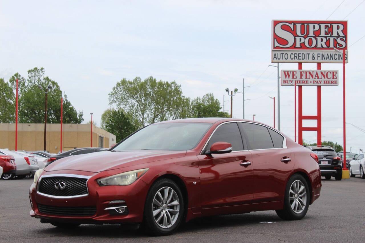 2014 Burgundy Infiniti Q50 Premium (JN1BV7AP2EM) with an 3.7L V6 DOHC 24V HYBRID engine, 7-Speed Automatic transmission, located at 4301 NW 39th , Oklahoma City, OK, 73112, (405) 949-5600, 35.512135, -97.598671 - NO DRIVERS LICENCE -NO FULL COVERAGE INSURANCE - NO CREDIT CHECK. COME ON OVER TO SUPERSPORTS, TAKE A LOOK AND TEST DRIVE. PLEASE GIVE US A CALL AT (405) 949-5600. NO LICENCIA DE CONDUCIR - NO SEGURO DE COBERTURA TOTAL - NO VERIFICACION DE CREDITO. VISITENOS EN SUPERSPORTS, MIRE NUESTRO - Photo#6
