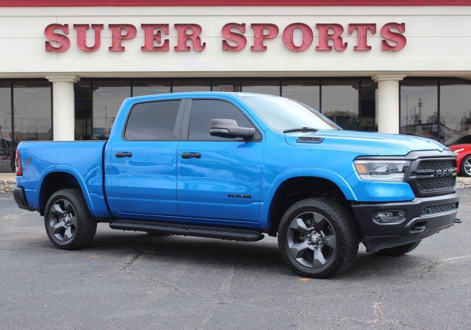 2023 Blue RAM 1500 Big Horn Crew Cab SWB 4WD (1C6SRFFT1PN) with an 5.7L V8 OHV 16V engine, 8A transmission, located at 4301 NW 39th , Oklahoma City, OK, 73112, (405) 949-5600, 35.512135, -97.598671 - NO DRIVERS LICENCE NO - FULL COVERAGE INSURANCE - NO CREDIT CHECK. COME ON OVER TO SUPERSPORTS AND TAKE A LOOK AND TEST DRIVE . PLEASE GIVE US A CALL AT (405) 949-5600. NO LICENCIA DE MANEJAR - NO SEGURO DE COBERTURA TOTAL - NO VERIFICACION DE CREDITO. POR FAVOR VENGAN A SUPERSPORTS, EC - Photo#2
