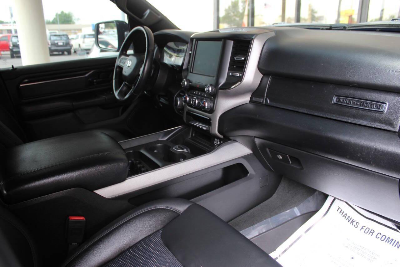 2023 Blue RAM 1500 Big Horn Crew Cab SWB 4WD (1C6SRFFT1PN) with an 5.7L V8 OHV 16V engine, 8A transmission, located at 4301 NW 39th , Oklahoma City, OK, 73112, (405) 949-5600, 35.512135, -97.598671 - NO DRIVERS LICENCE -NO FULL COVERAGE INSURANCE - NO CREDIT CHECK. COME ON OVER TO SUPERSPORTS, TAKE A LOOK AND TEST DRIVE. PLEASE GIVE US A CALL AT (405) 949-5600. NO LICENCIA DE CONDUCIR - NO SEGURO DE COBERTURA TOTAL - NO VERIFICACION DE CREDITO. VISITENOS EN SUPERSPORTS, MIRE NUESTRO - Photo#8