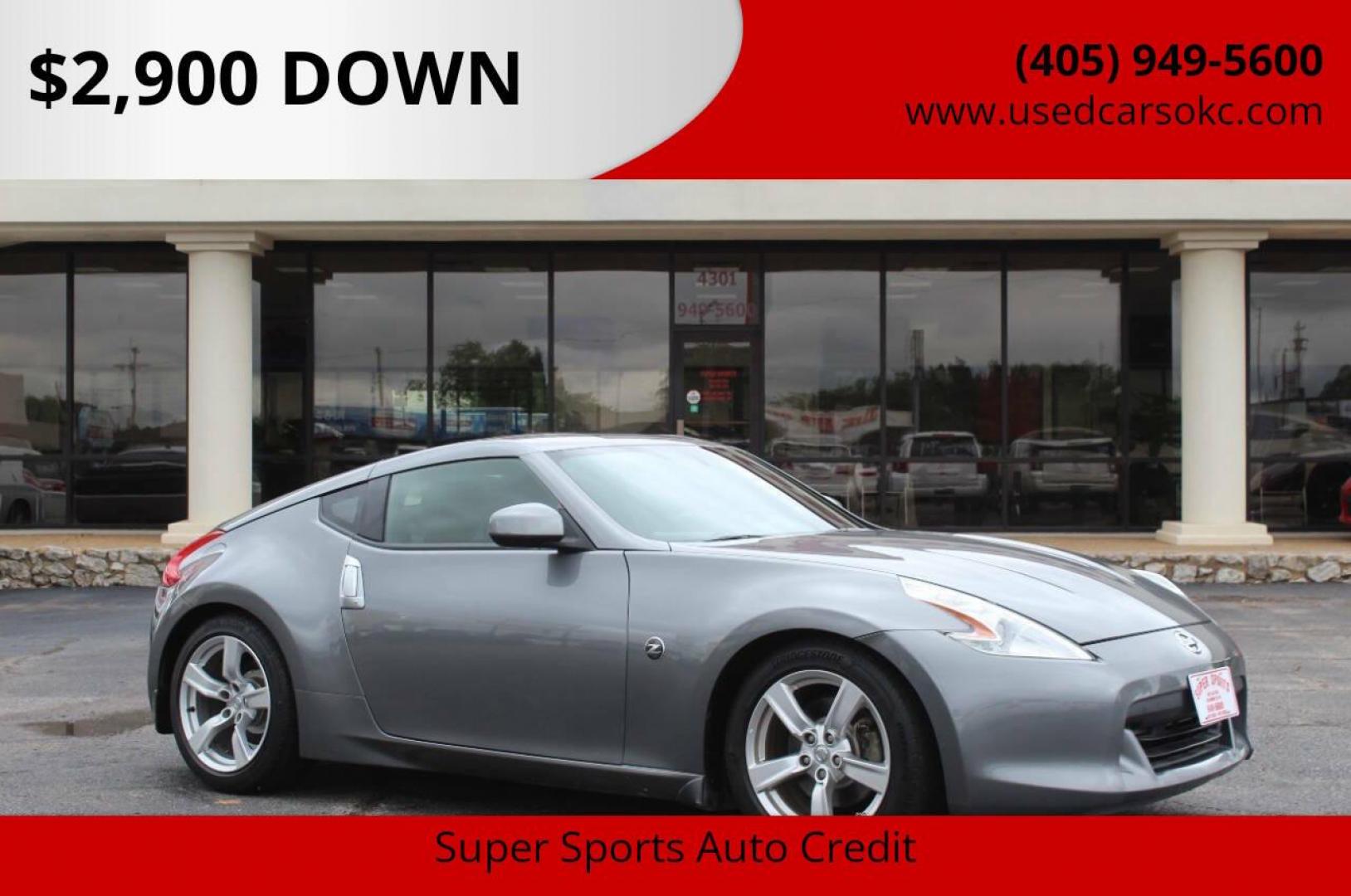 2011 Gray Nissan Z 370Z Coupe (JN1AZ4EHXBM) with an 3.7L V6 DOHC 24V engine, Automatic 7-Speed transmission, located at 4301 NW 39th , Oklahoma City, OK, 73112, (405) 949-5600, 35.512135, -97.598671 - NO DRIVERS LICENCE NO-FULL COVERAGE INSURANCE-NO CREDIT CHECK. COME ON OVER TO SUPERSPORTS AND TAKE A LOOK AND TEST DRIVE PLEASE GIVE US A CALL AT (405) 949-5600. NO LICENSIA DE MANEJAR- NO SEGURO DE COBERTURA TOTAL- NO VERIFICACCION DE CREDITO. POR FAVOR VENGAN A SUPERSPORTS, ECHE UN VIS - Photo#0