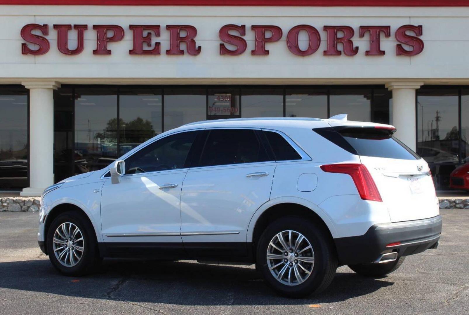 2019 White Cadillac XT5 Luxury (1GYKNCRS1KZ) with an 3.6L V6 DOHC 24V engine, 8A transmission, located at 4301 NW 39th , Oklahoma City, OK, 73112, (405) 949-5600, 35.512135, -97.598671 - NO DRIVERS LICENCE NO-FULL COVERAGE INSURANCE-NO CREDIT CHECK. COME ON OVER TO SUPERSPORTS AND TAKE A LOOK AND TEST DRIVE. PLEASE GIVE US A CALL AT (405) 949-5600. NO LICENCIA DE MANEJAR- NO SEGURO DE COBERTURA TOTAL- NO VERIFICACCION DE CREDITO. POR FAVOR VENGAN A SUPERSPORTS, ECHE UN - Photo#5
