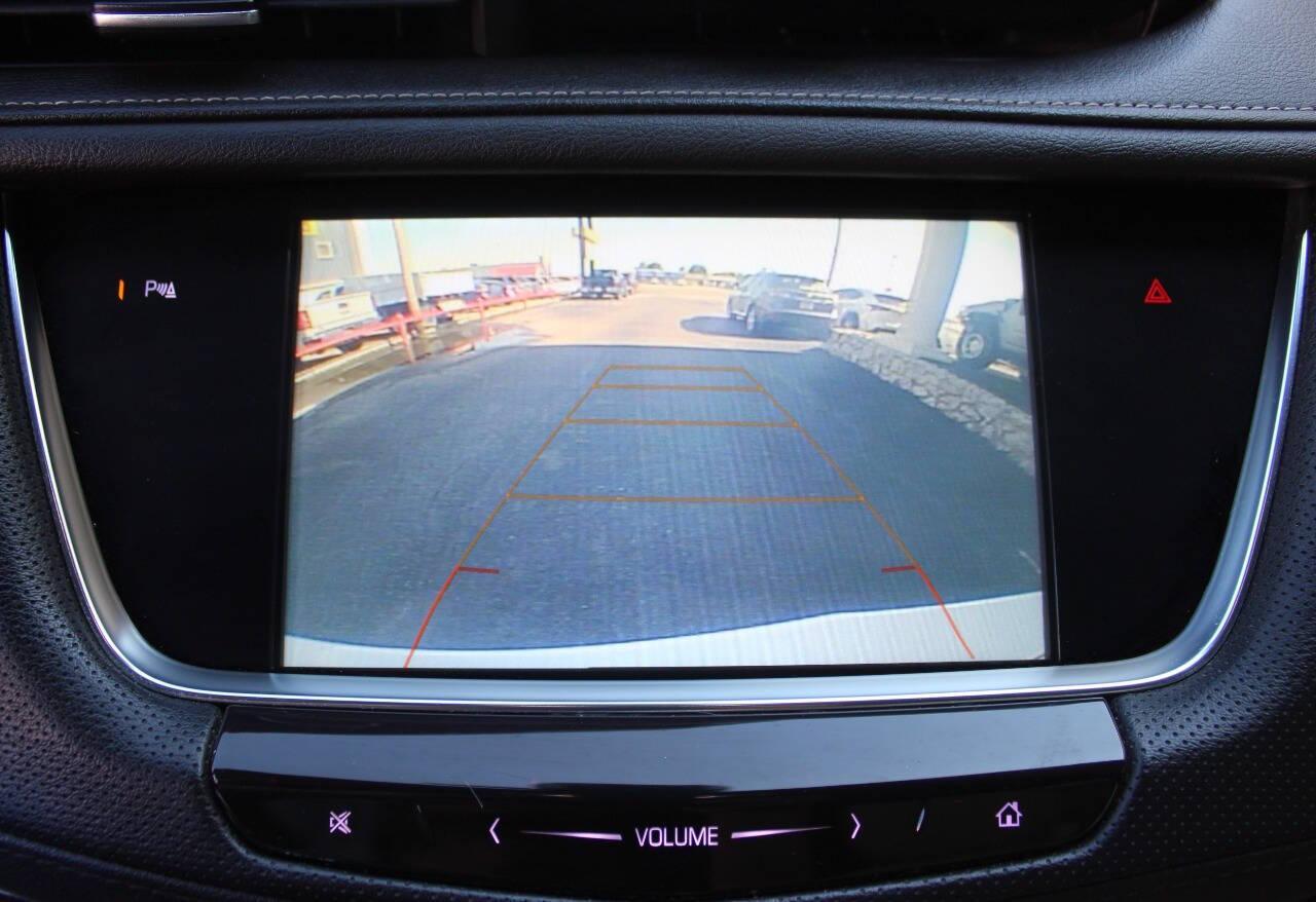 2019 White Cadillac XT5 Luxury (1GYKNCRS1KZ) with an 3.6L V6 DOHC 24V engine, 8A transmission, located at 4301 NW 39th , Oklahoma City, OK, 73112, (405) 949-5600, 35.512135, -97.598671 - NO DRIVERS LICENCE -NO FULL COVERAGE INSURANCE- NO CREDIT CHECK. COME ON OVER TO SUPERSPORTS, TAKE A LOOK AND TEST DRIVE. PLEASE GIVE US A CALL AT (405) 949-5600. NO LICENCIA DE CONDUCIR - NO SEGURO DE COBERTURA TOTAL - NO VERIFICACION DE CREDITO. VISITENOS EN SUPERSPORTS, MIRE NUESTRO - Photo#17