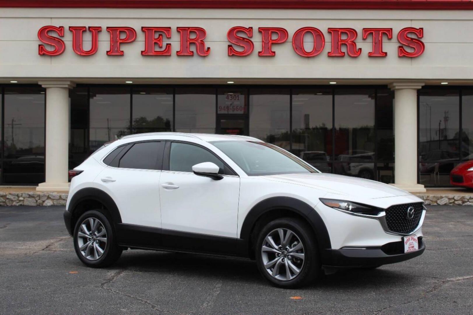2023 White Mazda CX-30 Preferred AWD (3MVDMBCM1PM) with an 2.5L L4 DOHC 16V engine, 6A transmission, located at 4301 NW 39th , Oklahoma City, OK, 73112, (405) 949-5600, 35.512135, -97.598671 - NO DRIVERS LICENCE NO - FULL COVERAGE INSURANCE - NO CREDIT CHECK. COME ON OVER TO SUPERSPORTS AND TAKE A LOOK AND TEST DRIVE . PLEASE GIVE US A CALL AT (405) 949-5600. NO LICENCIA DE MANEJAR - NO SEGURO DE COBERTURA TOTAL - NO VERIFICACION DE CREDITO. POR FAVOR VENGAN A SUPERSPORTS, ECHE - Photo#2
