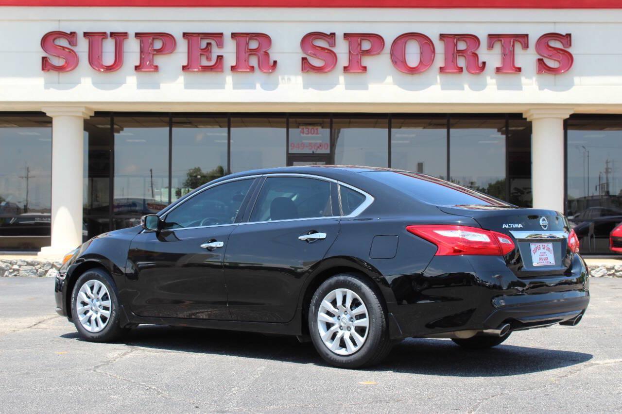 2017 Black Nissan Altima 2.5 S (1N4AL3AP8HN) with an 2.5L I4 2.5L I4 engine, CVT transmission, located at 4301 NW 39th , Oklahoma City, OK, 73112, (405) 949-5600, 35.512135, -97.598671 - Hablamos espanol. SPEND SMART --- BUY FROM SUPER SPORTS. ALL PRICES, DOWN PAYMENTS, PAYMENTS, AND FINANCE TERMS ARE NEGOTIABLE AT THE TIME OF APPROVAL. WE WILL WORK WITH YOU TO FIT YOUR BUDGET. WE WILL EVEN LOWER AND ADJUST THE NUMBERS TO HELP MAKE THE VEHICLE MORE AFFORDABLE FOR YOU.- Photo#4