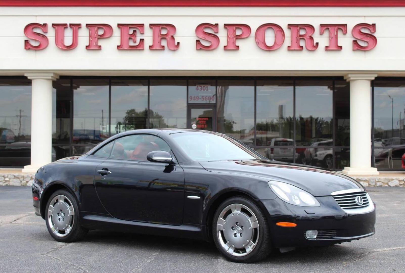 2005 Black Lexus SC 430 Convertible (JTHFN48YX50) with an 4.3L V8 DOHC 32V engine, 5-Speed Automatic Overdrive transmission, located at 4301 NW 39th , Oklahoma City, OK, 73112, (405) 949-5600, 35.512135, -97.598671 - NO DRIVERS LICENCE -NO FULL COVERAGE INSURANCE - NO CREDIT CHECK. COME ON OVER TO SUPERSPORTS, TAKE A LOOK AND TEST DRIVE . PLEASE GIVE US A CALL AT (405) 949-5600. NO LICENCIA DE CONDUCIR - NO SEGURO DE COBERTURA TOTAL - NO VERIFICACION DE CREDITO. VISITENOS EN SUPERSPORTS, MIRE NUESTR - Photo#2
