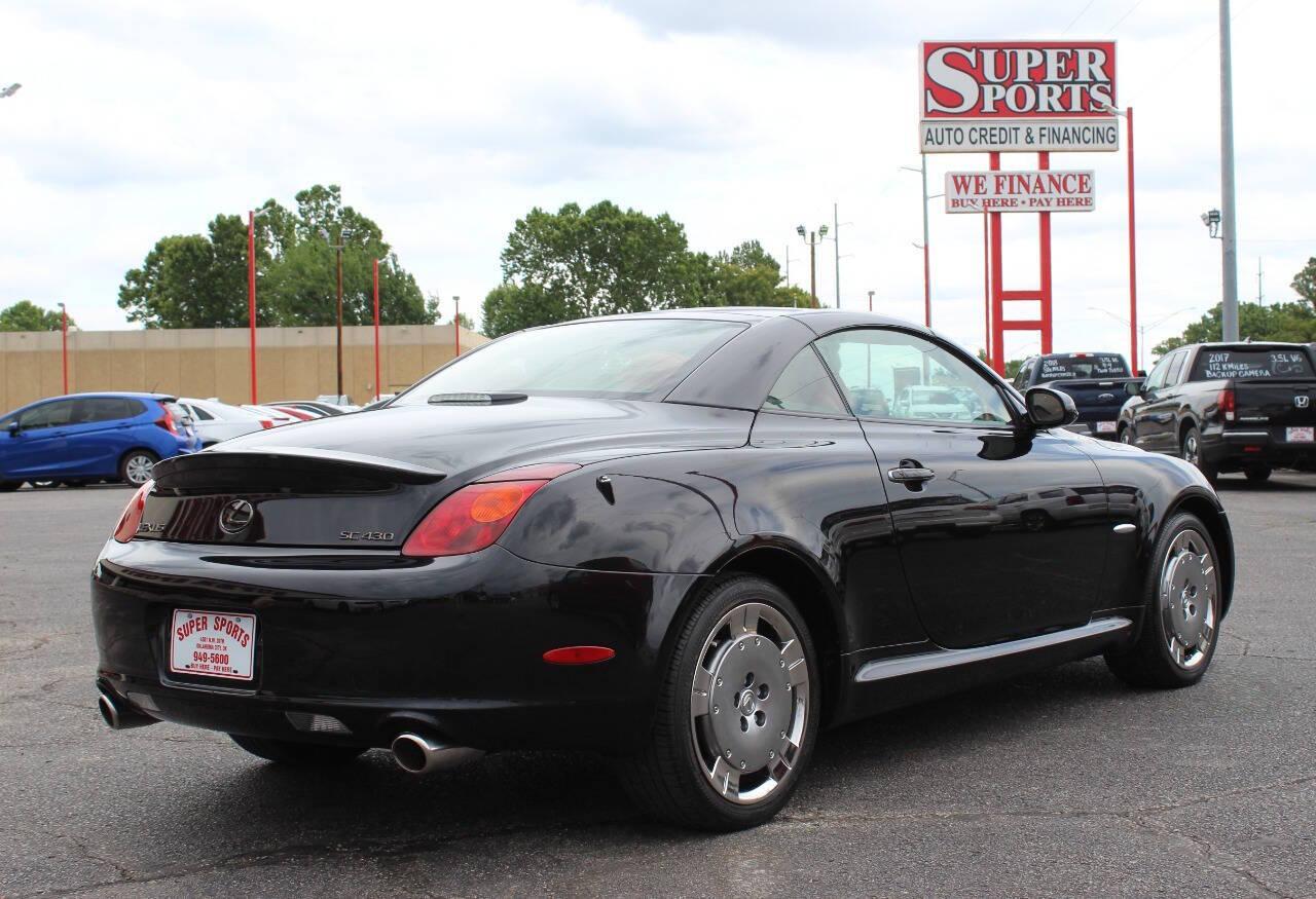 2005 Black Lexus SC 430 Convertible (JTHFN48YX50) with an 4.3L V8 4.3L V8 engine, Automatic 5-Speed transmission, located at 4301 NW 39th , Oklahoma City, OK, 73112, (405) 949-5600, 35.512135, -97.598671 - NO DRIVERS LICENCE -NO FULL COVERAGE INSURANCE - NO CREDIT CHECK. COME ON OVER TO SUPERSPORTS, TAKE A LOOK AND TEST DRIVE . PLEASE GIVE US A CALL AT (405) 949-5600. NO LICENCIA DE CONDUCIR - NO SEGURO DE COBERTURA TOTAL - NO VERIFICACION DE CREDITO. VISITENOS EN SUPERSPORTS, MIRE NUESTR - Photo#3
