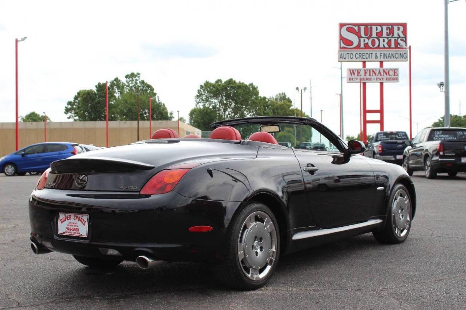 2005 Black Lexus SC 430 Convertible (JTHFN48YX50) with an 4.3L V8 DOHC 32V engine, 5-Speed Automatic Overdrive transmission, located at 4301 NW 39th , Oklahoma City, OK, 73112, (405) 949-5600, 35.512135, -97.598671 - NO DRIVERS LICENCE -NO FULL COVERAGE INSURANCE - NO CREDIT CHECK. COME ON OVER TO SUPERSPORTS, TAKE A LOOK AND TEST DRIVE . PLEASE GIVE US A CALL AT (405) 949-5600. NO LICENCIA DE CONDUCIR - NO SEGURO DE COBERTURA TOTAL - NO VERIFICACION DE CREDITO. VISITENOS EN SUPERSPORTS, MIRE NUESTR - Photo#12