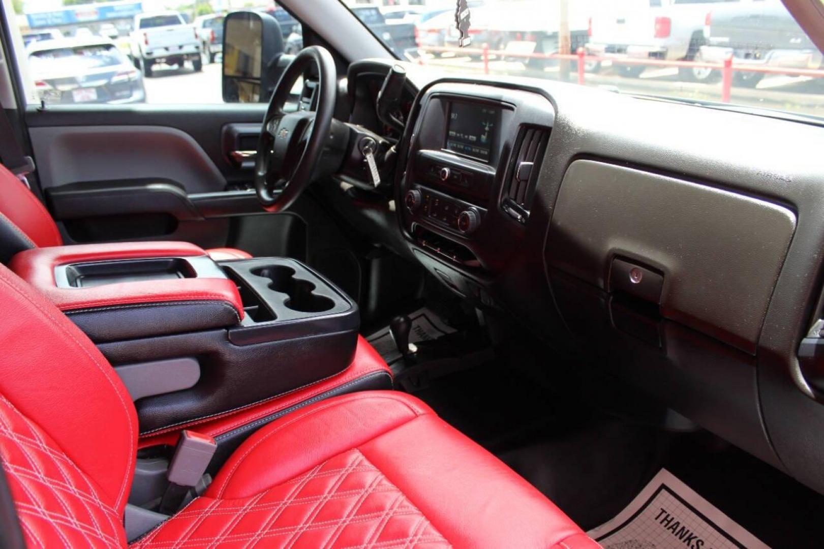 2017 Black Chevrolet Silverado 1500 Work Truck Double Cab 4WD (1GCVKNECXHZ) with an 5.3L V8 OHV 16V engine, 6A transmission, located at 4301 NW 39th , Oklahoma City, OK, 73112, (405) 949-5600, 35.512135, -97.598671 - Photo#4