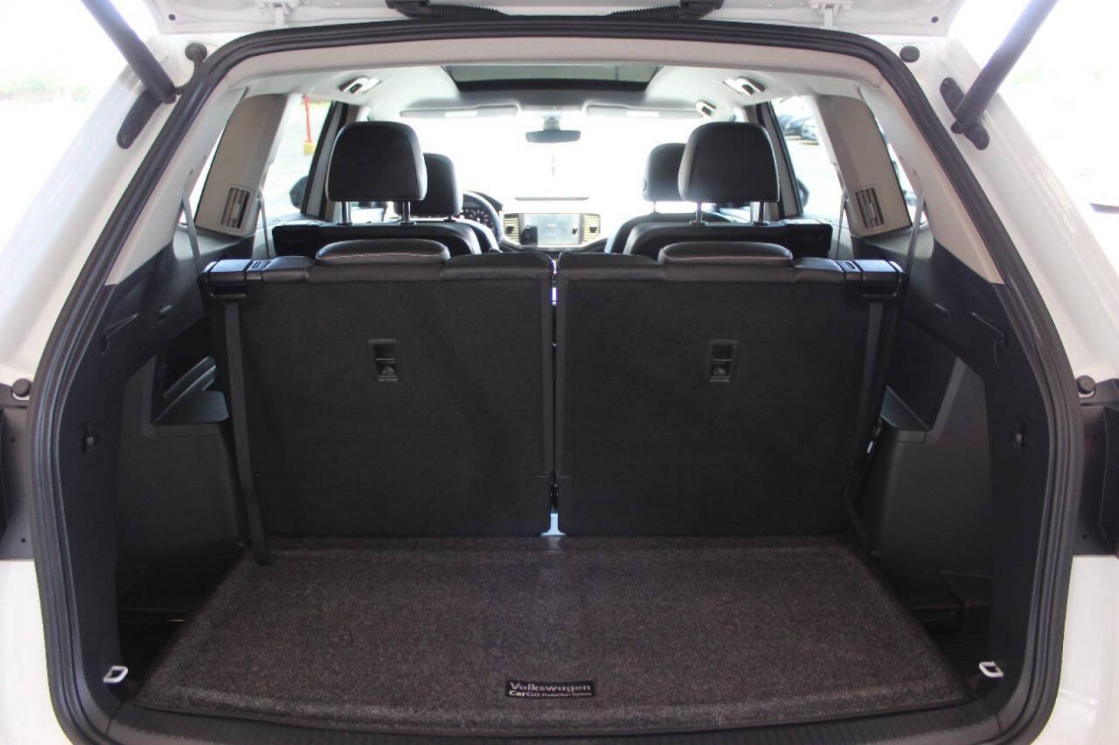 2021 White Volkswagen Atlas V6 SEL 4MOTION (1V2BR2CAXMC) with an 3.6L V6 3.6L V6 engine, Automatic 8-Speed transmission, located at 4301 NW 39th , Oklahoma City, OK, 73112, (405) 949-5600, 35.512135, -97.598671- Photo#16