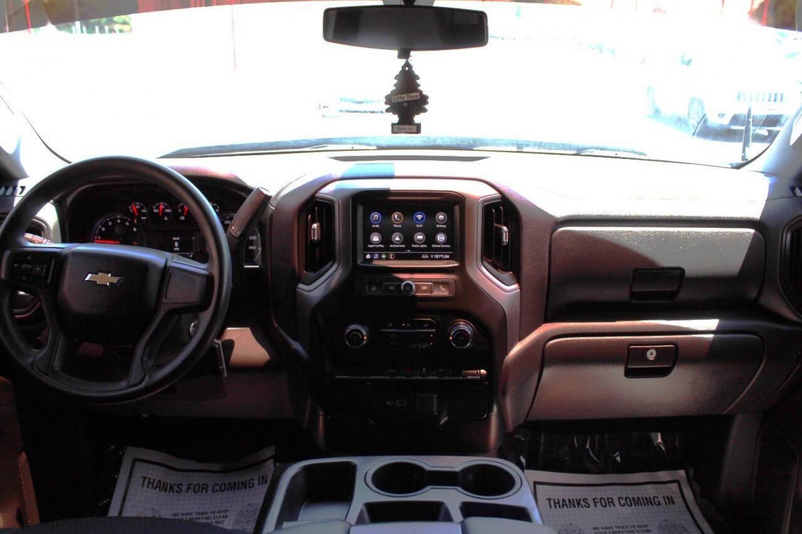 2021 Blue Chevrolet Silverado 1500 Custom Crew Cab Short Box 2WD (3GCPWBEH7MG) with an 4.3L V6 engine, 6A transmission, located at 4301 NW 39th , Oklahoma City, OK, 73112, (405) 949-5600, 35.512135, -97.598671 - NO DRIVERS LICENCE NO - FULL COVERAGE INSURANCE - NO CREDIT CHECK. COME ON OVER TO SUPERSPORTS AND TAKE A LOOK AND TEST DRIVE. PLEASE GIVE US A CALL AT (405) 949-5600. NO LICENCIA DE CONDUCIR - NO SEGURO DE COBERTURA TOTAL - NO VERIFICACION DE CREDITO. VISITENOS EN SUPERSPORTS, MIRE N - Photo#17