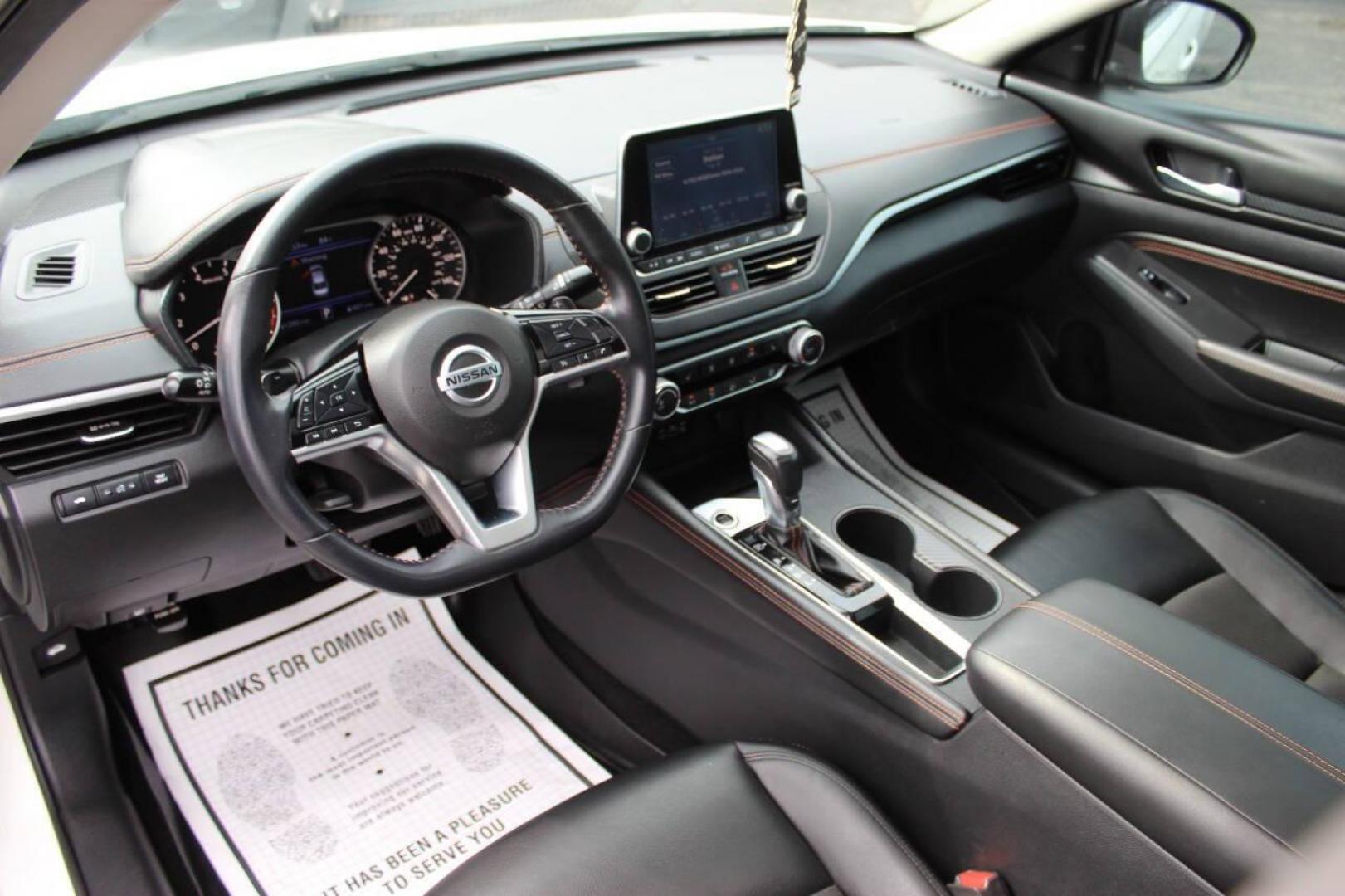 2020 White Nissan Altima 2.5 SR (1N4BL4CV8LC) with an 2.5L L4 DOHC 16V engine, CVT transmission, located at 4301 NW 39th , Oklahoma City, OK, 73112, (405) 949-5600, 35.512135, -97.598671 - NO DRIVERS LICENCE -NO FULL COVERAGE INSURANCE - NO CREDIT CHECK. COME ON OVER TO SUPERSPORTS, TAKE A LOOK AND TEST DRIVE. PLEASE GIVE US A CALL AT (405) 949-5600. NO LICENCIA DE CONDUCIR - NO SEGURO DE COBERTURA TOTAL - NO VERIFICACION DE CREDITO. VISITENOS EN SUPERSPORTS, MIRE NUESTRO - Photo#16