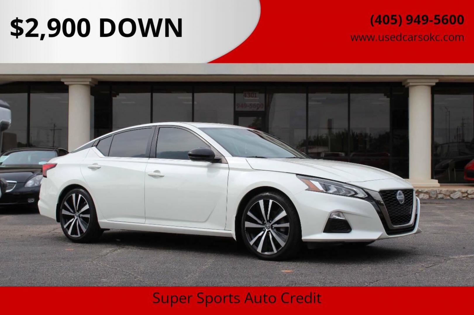 2020 White Nissan Altima 2.5 SR (1N4BL4CV8LC) with an 2.5L L4 DOHC 16V engine, CVT transmission, located at 4301 NW 39th , Oklahoma City, OK, 73112, (405) 949-5600, 35.512135, -97.598671 - NO DRIVERS LICENCE -NO FULL COVERAGE INSURANCE - NO CREDIT CHECK. COME ON OVER TO SUPERSPORTS, TAKE A LOOK AND TEST DRIVE. PLEASE GIVE US A CALL AT (405) 949-5600. NO LICENCIA DE CONDUCIR - NO SEGURO DE COBERTURA TOTAL - NO VERIFICACION DE CREDITO. VISITENOS EN SUPERSPORTS, MIRE NUESTRO - Photo#0