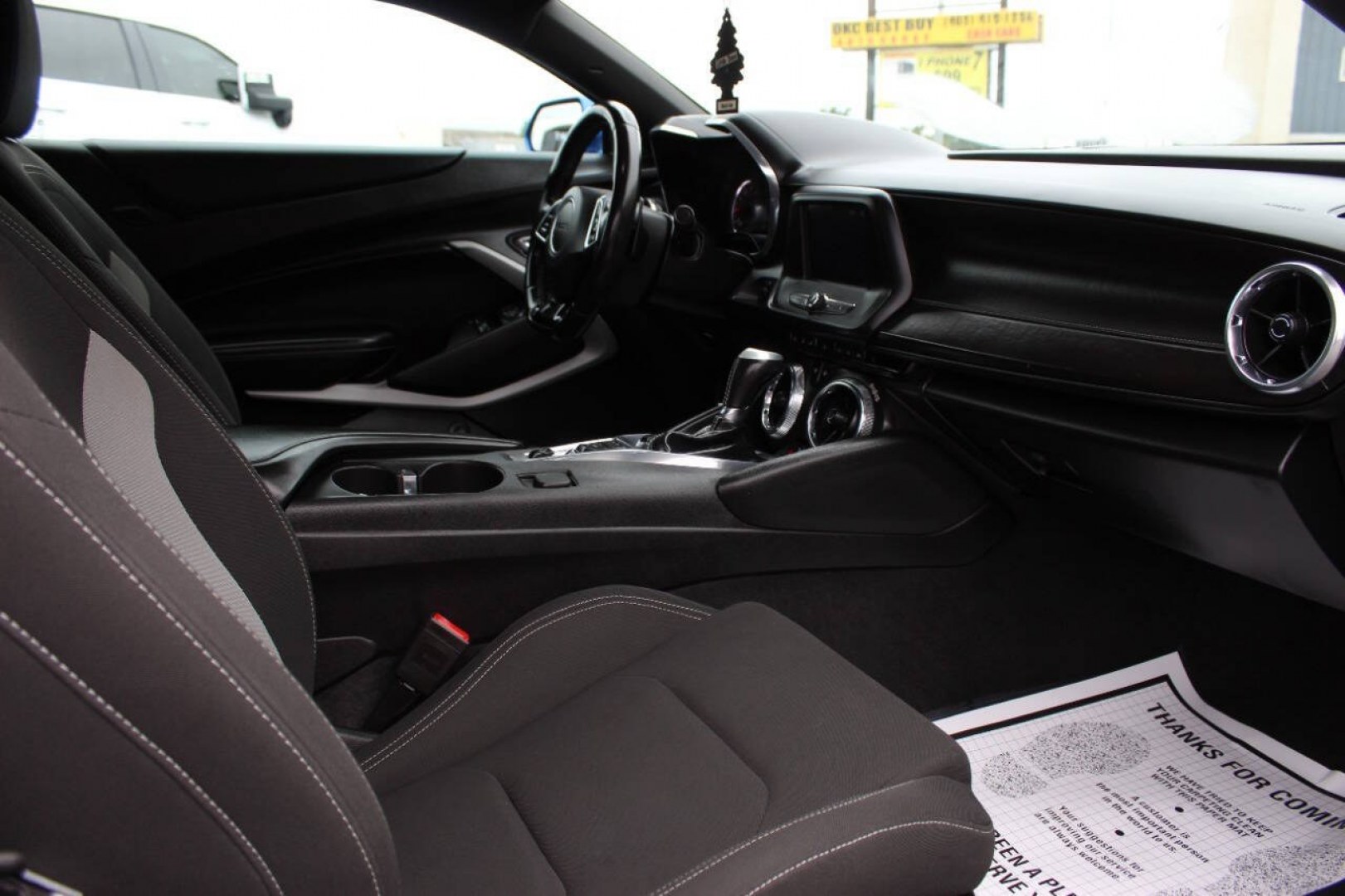 2018 Blue Chevrolet Camaro 1LT Coupe (1G1FB1RX8J0) with an 2.0L I4 Turbocharger 2.0L I4 engine, Automatic 8-Speed transmission, located at 4301 NW 39th , Oklahoma City, OK, 73112, (405) 949-5600, 35.512135, -97.598671 - NO DRIVERS LICENCE -NO FULL COVERAGE INSURANCE - NO CREDIT CHECK. COME ON OVER TO SUPERSPORTS, TAKE A LOOK AND TEST DRIVE. PLEASE GIVE US A CALL AT (405) 949-5600. NO LICENCIA DE CONDUCIR - NO SEGURO DE COBERTURA TOTAL - NO VERIFICACION DE CREDITO. VISITENOS EN SUPERSPORTS, MIRE NUESTRO- Photo#7