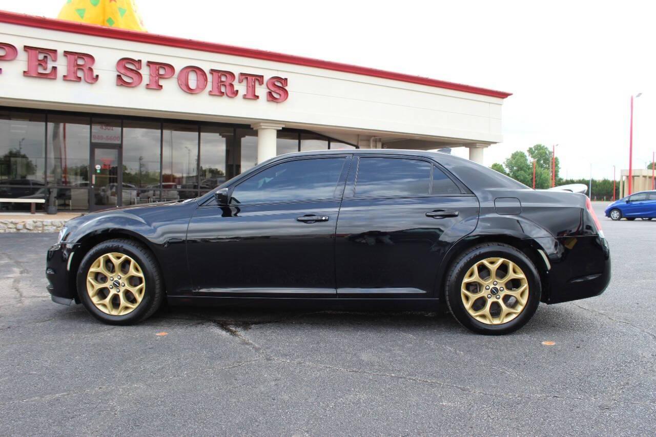 2017 Black Chrysler 300 S V6 AWD (2C3CCAGG1HH) with an 3.6L V6 3.6L V6 engine, Automatic 8-Speed transmission, located at 4301 NW 39th , Oklahoma City, OK, 73112, (405) 949-5600, 35.512135, -97.598671 - NO DRIVERS LICENCE -NO FULL COVERAGE INSURANCE - NO CREDIT CHECK. COME ON OVER TO SUPERSPORTS, TAKE A LOOK AND TEST DRIVE. PLEASE GIVE US A CALL AT (405) 949-5600. NO LICENCIA DE CONDUCIR - NO SEGURO DE COBERTURA TOTAL - NO VERIFICACION DE CREDITO. VISITENOS EN SUPERSPORTS, MIRE NUESTRO N - Photo#5