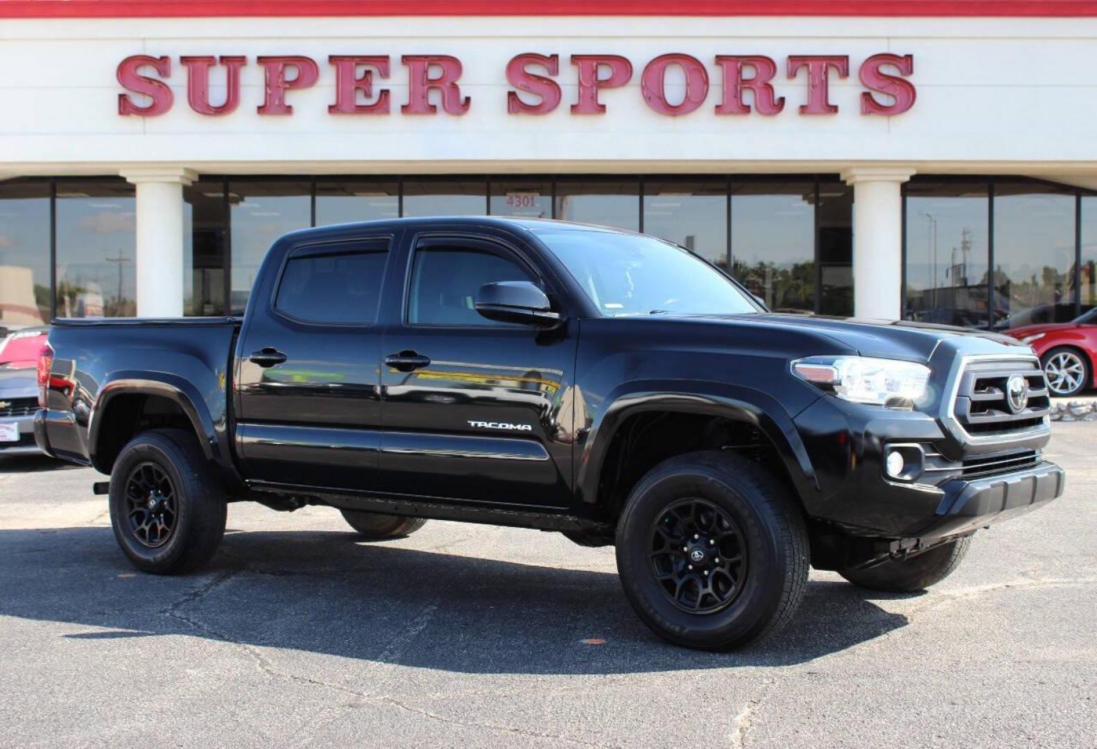 2021 Black Toyota Tacoma SR5 Double Cab Long Bed V6 6AT 4WD (3TMCZ5AN1MM) with an 3.5L V6 DOHC 24V engine, 6A transmission, located at 4301 NW 39th , Oklahoma City, OK, 73112, (405) 949-5600, 35.512135, -97.598671 - NO DRIVERS LICENCE -NO FULL COVERAGE INSURANCE - NO CREDIT CHECK. COME ON OVER TO SUPERSPORTS, TAKE A LOOK AND TEST DRIVE. PLEASE GIVE US A CALL AT (405) 949-5600. NO LICENCIA DE CONDUCIR - NO SEGURO DE COBERTURA TOTAL - NO VERIFICACION DE CREDITO. VISITENOS EN SUPERSPORTS, MIRE NUESTRO N - Photo#1