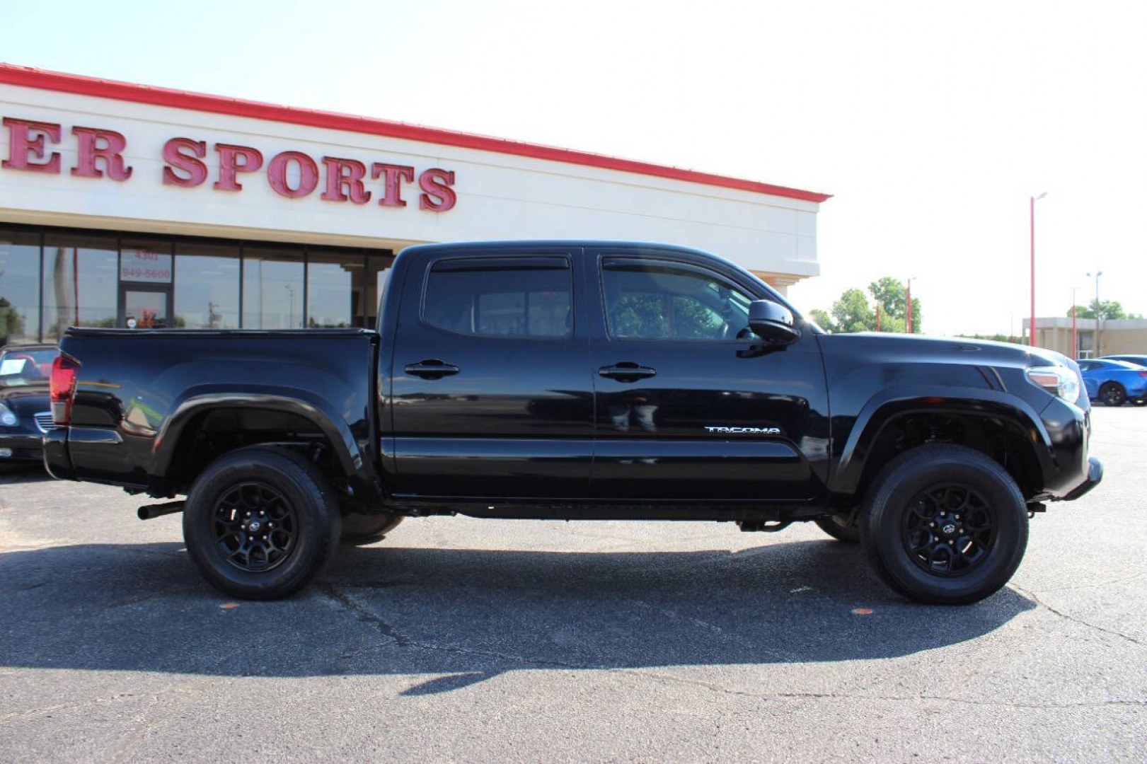 2021 Black Toyota Tacoma SR5 Double Cab Long Bed V6 6AT 4WD (3TMCZ5AN1MM) with an 3.5L V6 3.5L V6 engine, Automatic 6-Speed transmission, located at 4301 NW 39th , Oklahoma City, OK, 73112, (405) 949-5600, 35.512135, -97.598671 - Hablamos espanol. SPEND SMART --- BUY FROM SUPER SPORTS. ALL PRICES, DOWN PAYMENTS, PAYMENTS, AND FINANCE TERMS ARE NEGOTIABLE AT THE TIME OF APPROVAL. WE WILL WORK WITH YOU TO FIT YOUR BUDGET. WE WILL EVEN LOWER AND ADJUST THE NUMBERS TO HELP MAKE THE VE HICLE MORE AFFORDABLE FOR YOU.- Photo#2
