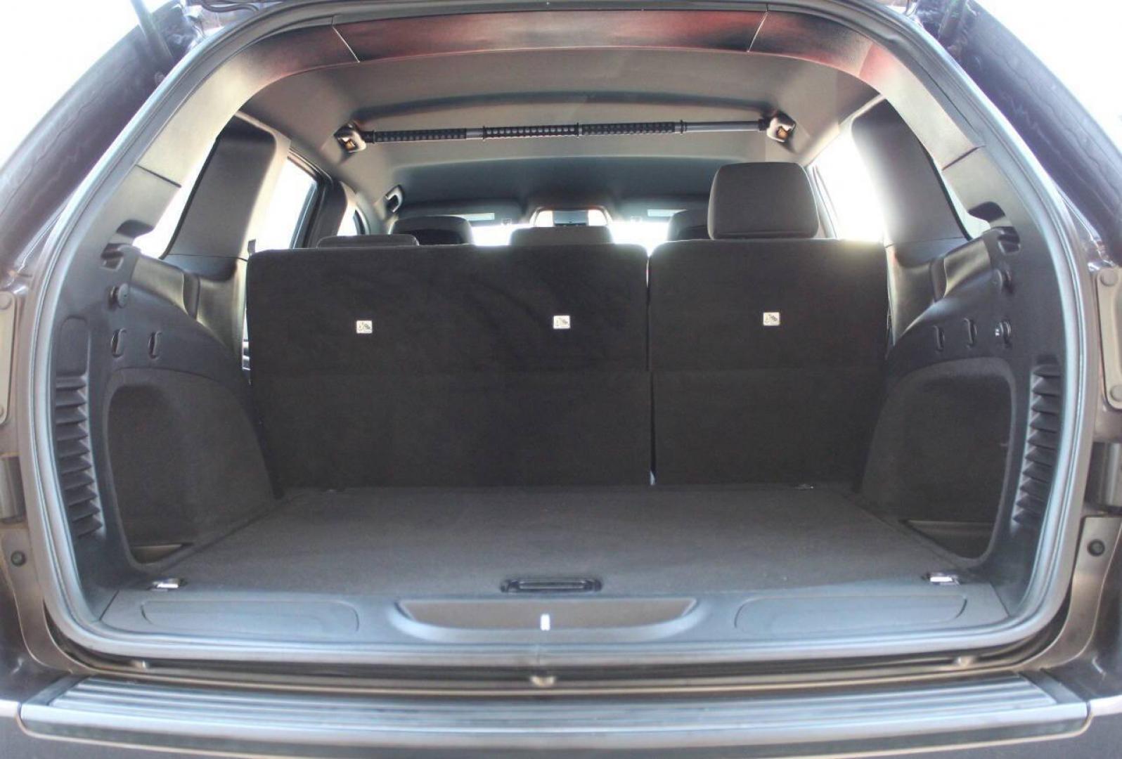 2015 Charcoal Jeep Grand Cherokee Laredo 4WD (1C4RJFAG9FC) with an 3.6L V6 DOHC 24V engine, 8-Speed Automatic transmission, located at 4301 NW 39th , Oklahoma City, OK, 73112, (405) 949-5600, 35.512135, -97.598671 - NO DRIVERS LICENCE -NO FULL COVERAGE INSURANCE - NO CREDIT CHECK. COME ON OVER TO SUPERSPORTS, TAKE A LOOK AND TEST DRIVE. PLEASE GIVE US A CALL AT (405) 949-5600. NO LICENCIA DE CONDUCIR - NO SEGURO DE COBERTURA TOTAL - NO VERIFICACION DE CREDITO. VISITENOS EN SUPERSPORTS, MIRE N - Photo#13