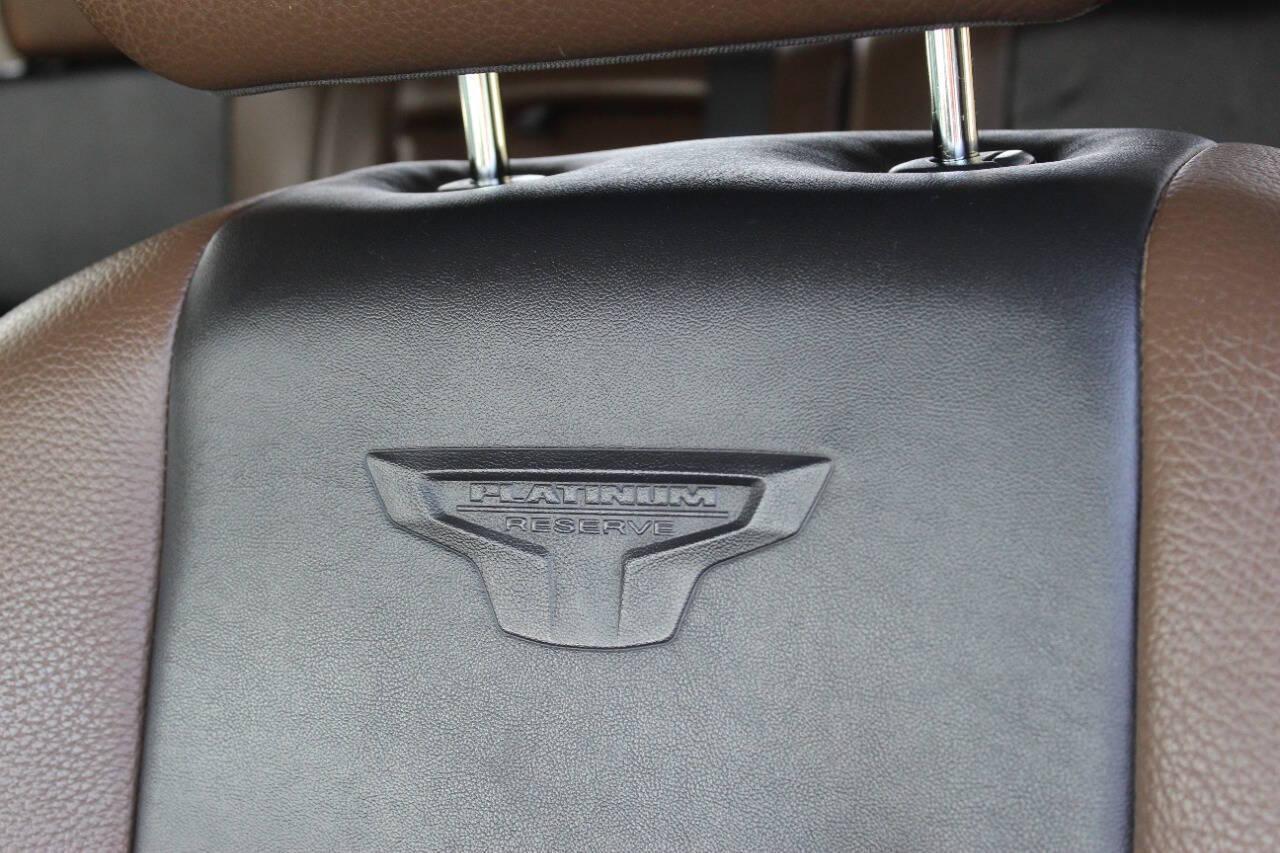 2017 Tan Nissan Titan Platinum Reserve Crew Cab 4WD (1N6AA1E57HN) with an 5.6L V8 5.6L V8 engine, Automatic 7-Speed transmission, located at 4301 NW 39th , Oklahoma City, OK, 73112, (405) 949-5600, 35.512135, -97.598671 - NO DRIVERS LICENCE -NO FULL COVERAGE INSURANCE - NO CREDIT CHECK. COME ON OVER TO SUPERSPORTS, TAKE A LOOK AND TEST DRIVE. PLEASE GIVE US A CALL AT (405) 949-5600. NO LICENCIA DE CONDUCIR - NO SEGURO DE COBERTURA TOTAL - NO VERIFICACION DE CREDITO. VISITENOS EN SUPERSPORTS, MIRE NUESTRO - Photo#21