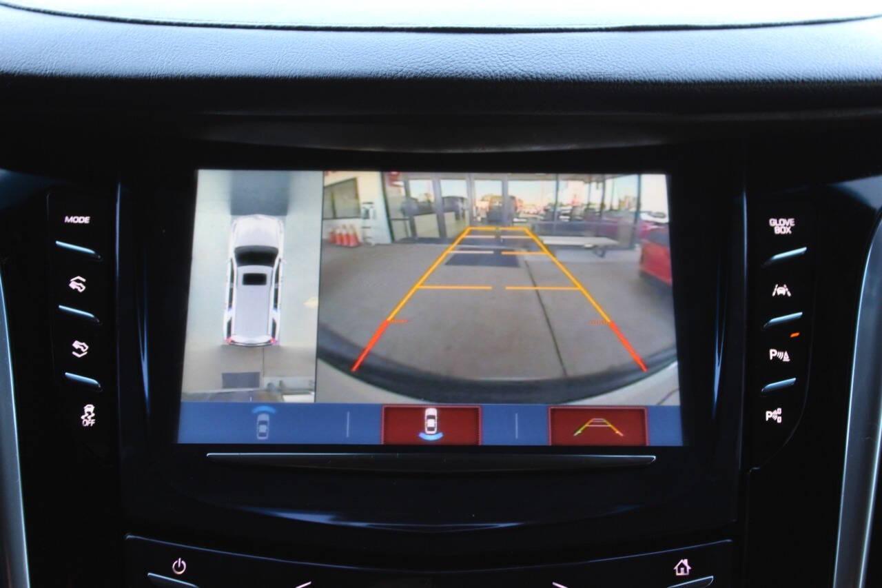 2019 White Cadillac Escalade ESV Premium 4WD (1GYS4JKJ2KR) with an 6.2L V8 OHV 16V FFV engine, 10A transmission, located at 4301 NW 39th , Oklahoma City, OK, 73112, (405) 949-5600, 35.512135, -97.598671 - NO DRIVERS LICENCE -NO FULL COVERAGE INSURANCE - NO CREDIT CHECK. COME ON OVER TO SUPERSPORTS, TAKE A LOOK AND TEST DRIVE. PLEASE GIVE US A CALL AT (405) 949-5600. NO LICENCIA DE CONDUCIR - NO SEGURO DE COBERTURA TOTAL - NO VERIFICACION DE CREDITO. VISITENOS EN SUPERSPORTS, MIRE NUESTRO - Photo#22