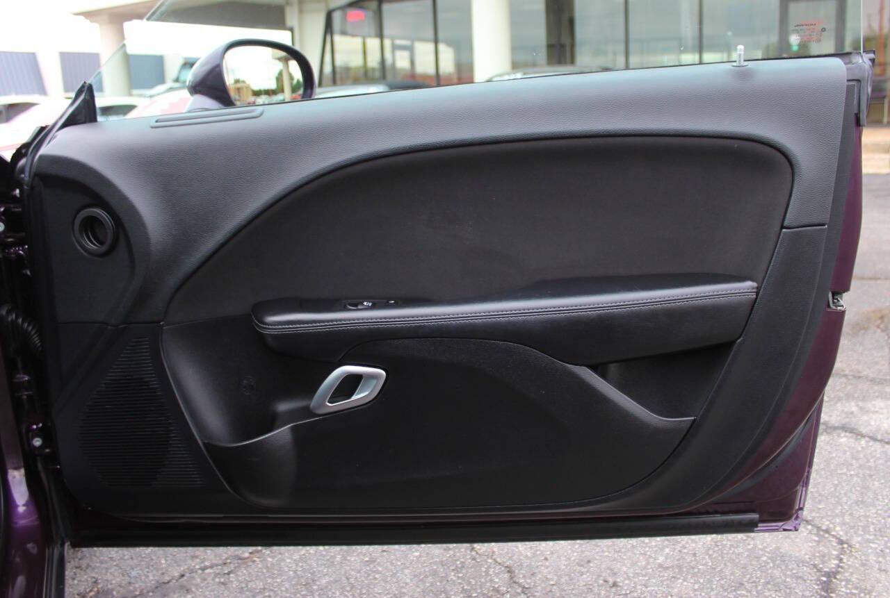 2020 Purple Dodge Challenger SXT (2C3CDZAG8LH) with an 3.6L V6 3.6L V6 engine, Automatic 8-Speed transmission, located at 4301 NW 39th , Oklahoma City, OK, 73112, (405) 949-5600, 35.512135, -97.598671 - NO DRIVERS LICENCE -NO FULL COVERAGE INSURANCE - NO CREDIT CHECK. COME ON OVER TO SUPERSPORTS, TAKE A LOOK AND TEST DRIVE. PLEASE GIVE US A CALL AT (405) 949-5600. NO LICENCIA DE CONDUCIR - NO SEGURO DE COBERTURA TOTAL - NO VERIFICACION DE CREDITO. VISITENOS EN SUPERSPORTS, MIRE NUESTRO - Photo#9