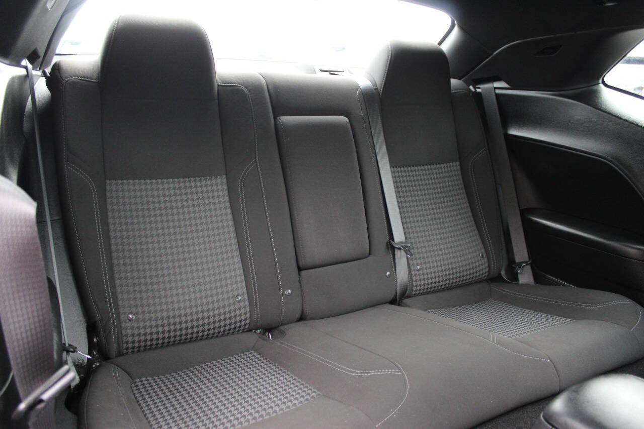 2020 Purple Dodge Challenger SXT (2C3CDZAG8LH) with an 3.6L V6 3.6L V6 engine, Automatic 8-Speed transmission, located at 4301 NW 39th , Oklahoma City, OK, 73112, (405) 949-5600, 35.512135, -97.598671 - NO DRIVERS LICENCE -NO FULL COVERAGE INSURANCE - NO CREDIT CHECK. COME ON OVER TO SUPERSPORTS, TAKE A LOOK AND TEST DRIVE. PLEASE GIVE US A CALL AT (405) 949-5600. NO LICENCIA DE CONDUCIR - NO SEGURO DE COBERTURA TOTAL - NO VERIFICACION DE CREDITO. VISITENOS EN SUPERSPORTS, MIRE NUESTRO - Photo#10