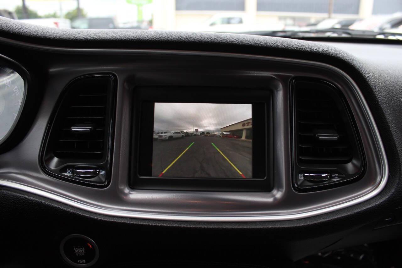 2020 Purple Dodge Challenger SXT (2C3CDZAG8LH) with an 3.6L V6 3.6L V6 engine, Automatic 8-Speed transmission, located at 4301 NW 39th , Oklahoma City, OK, 73112, (405) 949-5600, 35.512135, -97.598671 - NO DRIVERS LICENCE -NO FULL COVERAGE INSURANCE - NO CREDIT CHECK. COME ON OVER TO SUPERSPORTS, TAKE A LOOK AND TEST DRIVE. PLEASE GIVE US A CALL AT (405) 949-5600. NO LICENCIA DE CONDUCIR - NO SEGURO DE COBERTURA TOTAL - NO VERIFICACION DE CREDITO. VISITENOS EN SUPERSPORTS, MIRE NUESTRO - Photo#16
