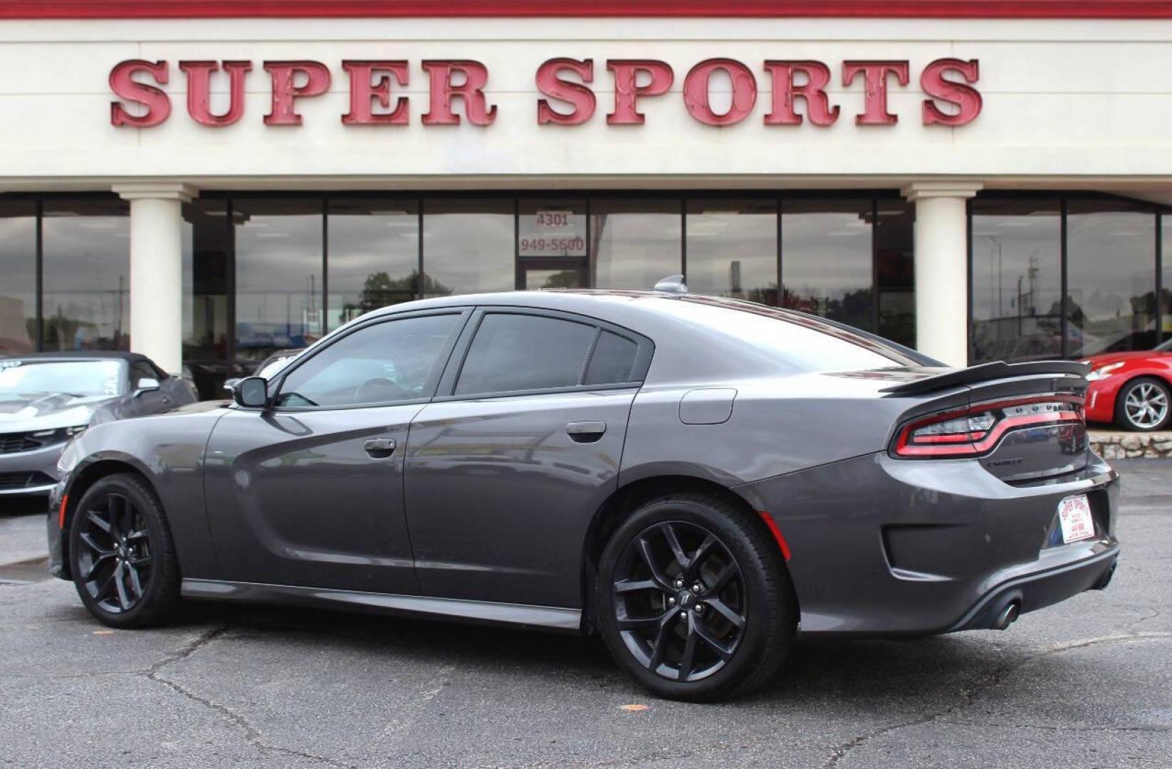 2020 Gray Dodge Charger GT AWD (2C3CDXHG7LH) with an 3.6L V6 DOHC 24V engine, 8A transmission, located at 4301 NW 39th , Oklahoma City, OK, 73112, (405) 949-5600, 35.512135, -97.598671 - Photo#4