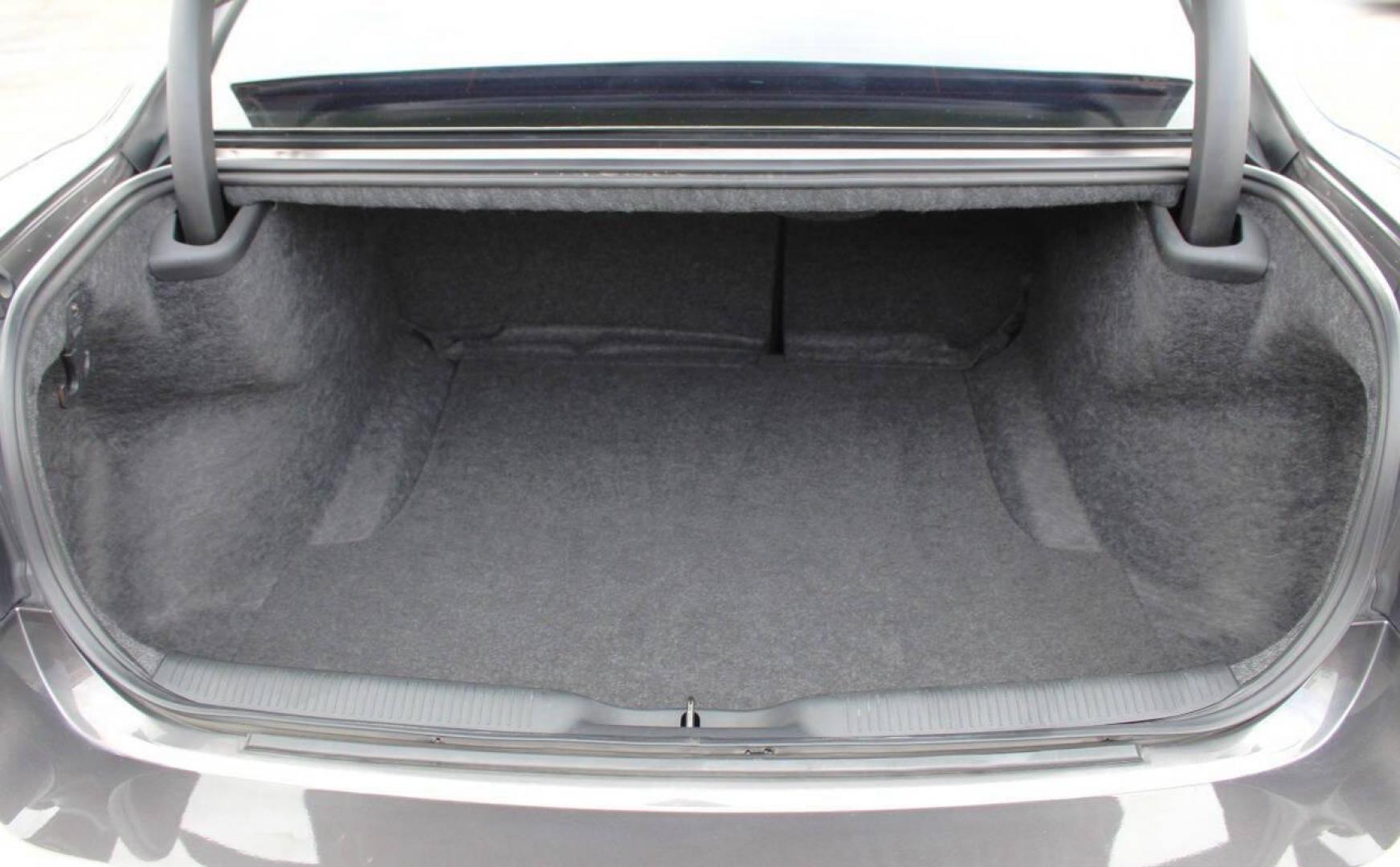 2020 Gray Dodge Charger GT AWD (2C3CDXHG7LH) with an 3.6L V6 DOHC 24V engine, 8A transmission, located at 4301 NW 39th , Oklahoma City, OK, 73112, (405) 949-5600, 35.512135, -97.598671 - Photo#12