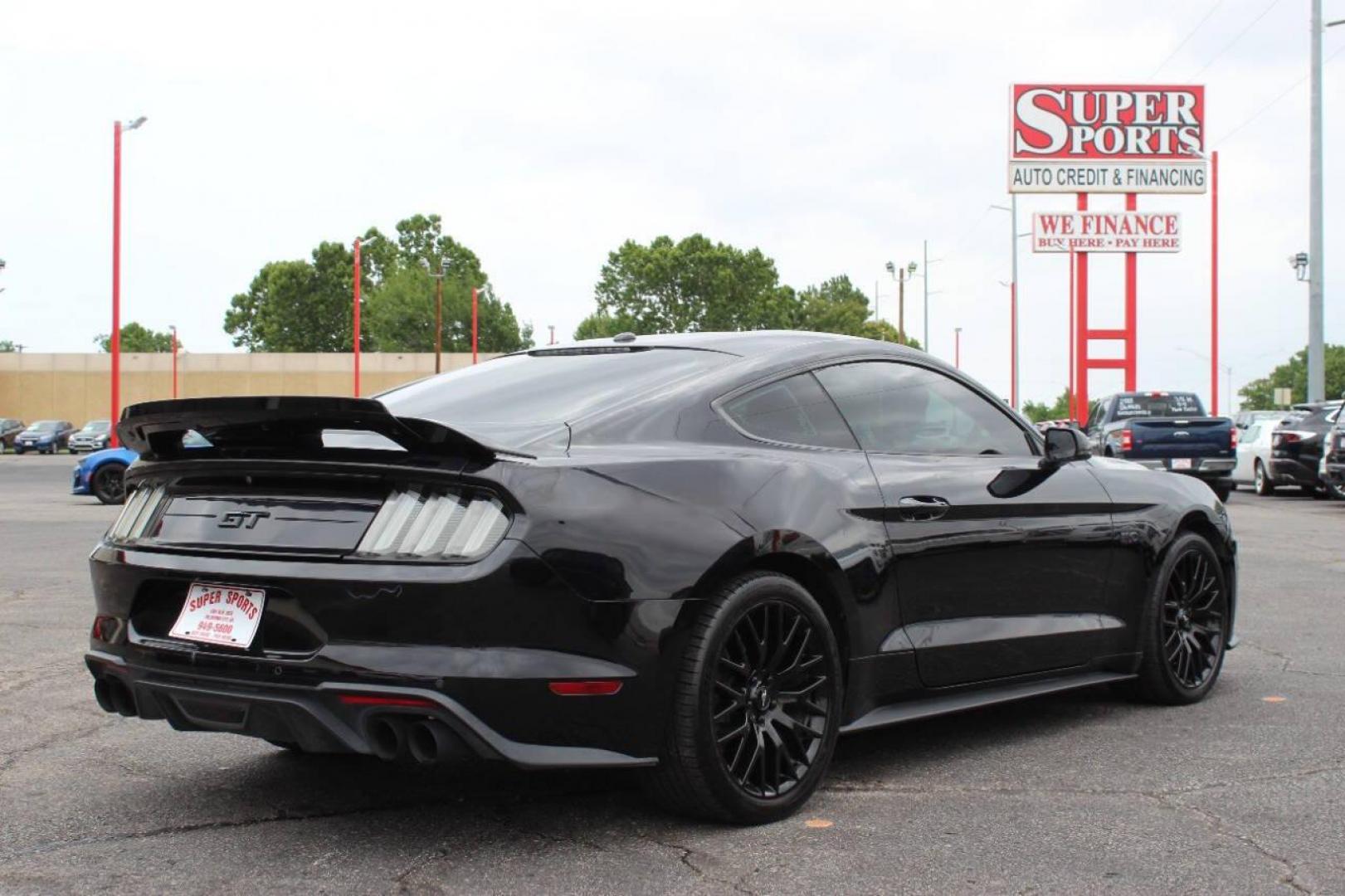2019 Black Ford Mustang GT Premium Coupe (1FA6P8CF3K5) with an 5.0L V8 DOHC 32V engine, Automatic 10-Speed transmission, located at 4301 NW 39th , Oklahoma City, OK, 73112, (405) 949-5600, 35.512135, -97.598671 - Photo#3