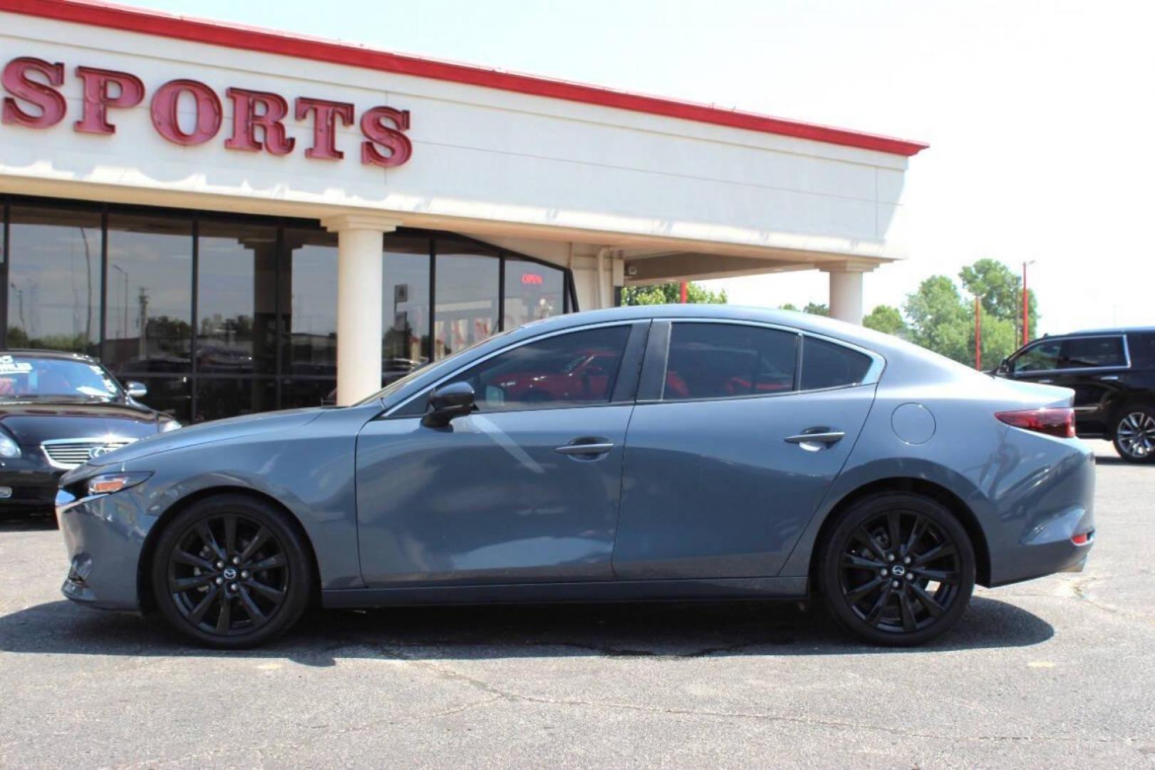 2022 Gray Mazda MAZDA3 Preferred (3MZBPACL0NM) with an 2.5L L4 DOHC 16V engine, 6A transmission, located at 4301 NW 39th , Oklahoma City, OK, 73112, (405) 949-5600, 35.512135, -97.598671 - NO DRIVERS LICENCE -NO FULL COVERAGE INSURANCE - NO CREDIT CHECK. COME ON OVER TO SUPERSPORTS, TAKE A LOOK AND TEST DRIVE. PLEASE GIVE US A CALL AT (405) 949-5600. NO LICENCIA DE CONDUCIR - NO SEGURO DE COBERTURA TOTAL - NO VERIFICACION DE CREDITO. VISITENOS EN SUPERSPORTS, MIRE NUESTRO - Photo#5