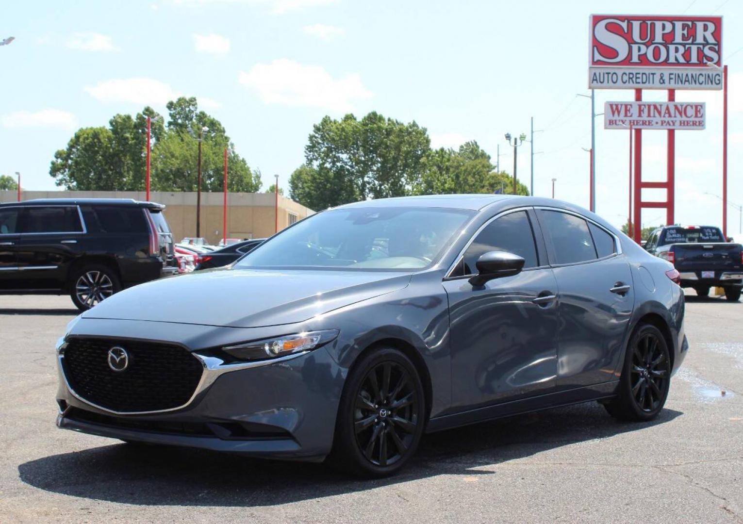 2022 Gray Mazda MAZDA3 Preferred (3MZBPACL0NM) with an 2.5L L4 DOHC 16V engine, 6A transmission, located at 4301 NW 39th , Oklahoma City, OK, 73112, (405) 949-5600, 35.512135, -97.598671 - NO DRIVERS LICENCE -NO FULL COVERAGE INSURANCE - NO CREDIT CHECK. COME ON OVER TO SUPERSPORTS, TAKE A LOOK AND TEST DRIVE. PLEASE GIVE US A CALL AT (405) 949-5600. NO LICENCIA DE CONDUCIR - NO SEGURO DE COBERTURA TOTAL - NO VERIFICACION DE CREDITO. VISITENOS EN SUPERSPORTS, MIRE NUESTRO - Photo#6