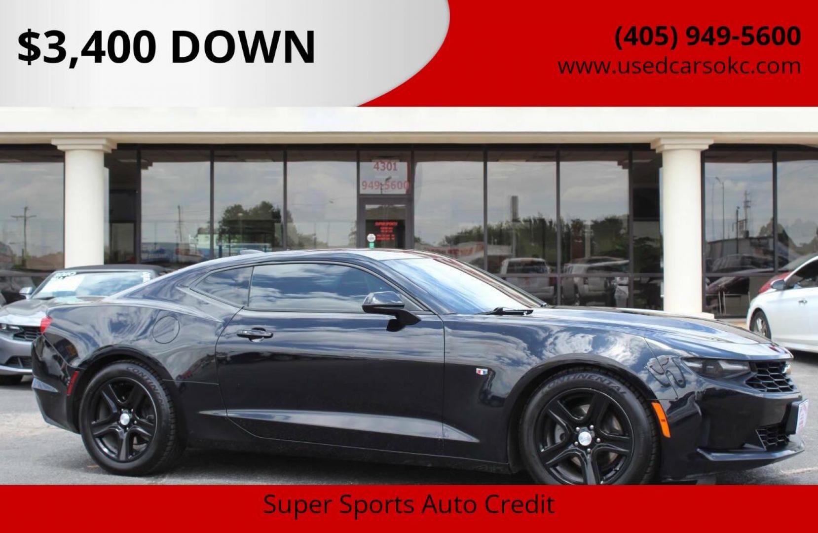 2022 Black Chevrolet Camaro 1LT Coupe (1G1FB1RX1N0) with an 2.0L L4 DOHC 16V TURBO engine, 6M transmission, located at 4301 NW 39th , Oklahoma City, OK, 73112, (405) 949-5600, 35.512135, -97.598671 - NO DRIVERS LICENCE -NO FULL COVERAGE INSURANCE - NO CREDIT CHECK. COME ON OVER TO SUPERSPORTS, TAKE A LOOK AND TEST DRIVE. PLEASE GIVE US A CALL AT (405) 949-5600. NO LICENCIA DE CONDUCIR - NO SEGURO DE COBERTURA TOTAL - NO VERIFICACION DE CREDITO. VISITENOS EN SUPERSPORTS, MIRE NUESTRO - Photo#0
