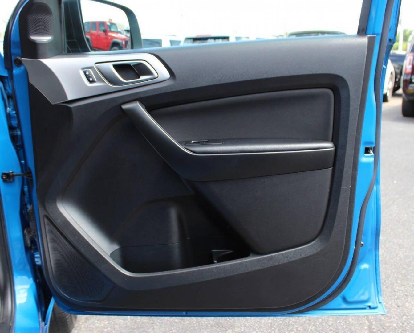 2021 Blue Ford Ranger XL SuperCrew 2WD (1FTER4EH9ML) with an 2.3L L4 DOHC 16V engine, 10A transmission, located at 4301 NW 39th , Oklahoma City, OK, 73112, (405) 949-5600, 35.512135, -97.598671 - NO DRIVERS LICENCE -NO FULL COVERAGE INSURANCE - NO CREDIT CHECK. COME ON OVER TO SUPERSPORTS, TAKE A LOOK AND TEST DRIVE. PLEASE GIVE US A CALL AT (405) 949-5600. NO LICENCIA DE CONDUCIR - NO SEGURO DE COBERTURA TOTAL - NO VERIFICACION DE CREDITO. VISITENOS EN SUPERSPORTS, MIRE NUESTRO - Photo#10