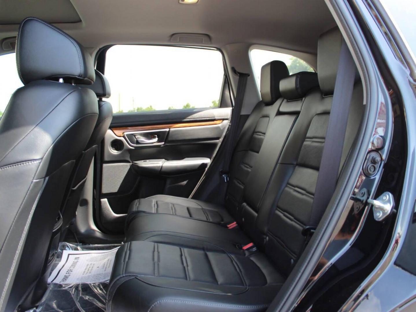2022 Black Honda CR-V EX-L 2WD (2HKRW1H83NH) with an 1.5L L4 16V DOHC TURBO engine, CVT transmission, located at 4301 NW 39th , Oklahoma City, OK, 73112, (405) 949-5600, 35.512135, -97.598671 - NO DRIVERS LICENCE -NO FULL COVERAGE INSURANCE - NO CREDIT CHECK. COME ON OVER TO SUPERSPORTS, TAKE A LOOK AND TEST DRIVE. PLEASE GIVE US A CALL AT (405) 949-5600. NO LICENCIA DE CONDUCIR - NO SEGURO DE COBERTURA TOTAL - NO VERIFICACION DE CREDITO. VISITENOS EN SUPERSPORTS, MIRE NUESTRO - Photo#14