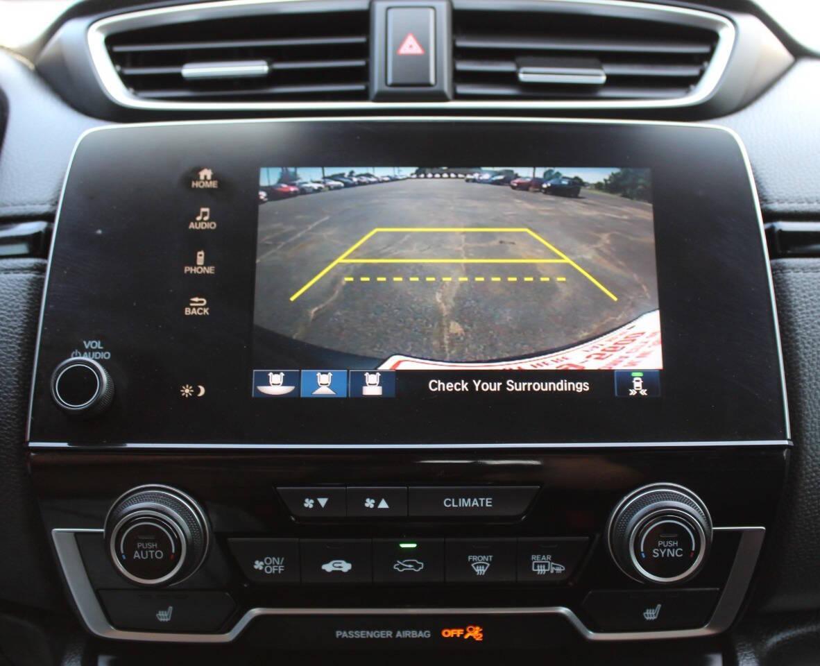 2022 Black Honda CR-V EX-L 2WD (2HKRW1H83NH) with an 1.5L L4 16V DOHC TURBO engine, CVT transmission, located at 4301 NW 39th , Oklahoma City, OK, 73112, (405) 949-5600, 35.512135, -97.598671 - NO DRIVERS LICENCE -NO FULL COVERAGE INSURANCE - NO CREDIT CHECK. COME ON OVER TO SUPERSPORTS, TAKE A LOOK AND TEST DRIVE. PLEASE GIVE US A CALL AT (405) 949-5600. NO LICENCIA DE CONDUCIR - NO SEGURO DE COBERTURA TOTAL - NO VERIFICACION DE CREDITO. VISITENOS EN SUPERSPORTS, MIRE NUESTRO - Photo#19