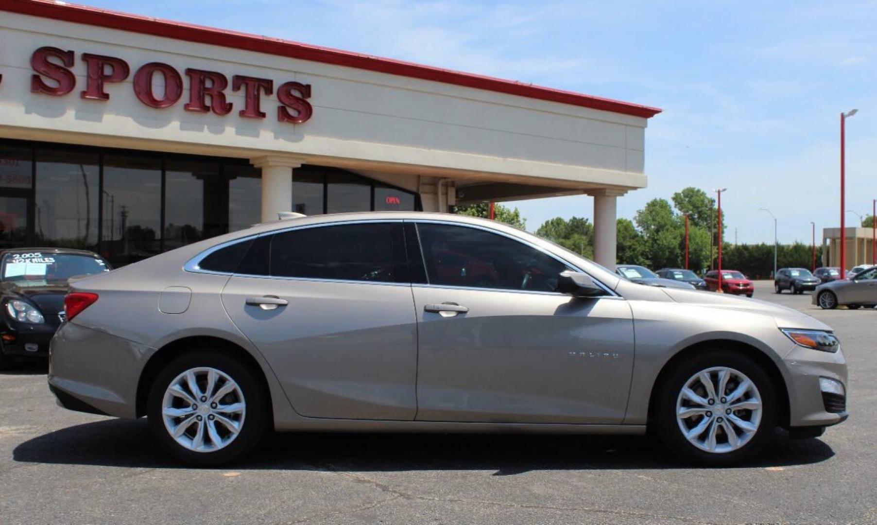 2024 Beige Chevrolet Malibu 1LT (1G1ZD5ST1RF) with an 1.5L L4 DOHC 16V engine, 6A transmission, located at 4301 NW 39th , Oklahoma City, OK, 73112, (405) 949-5600, 35.512135, -97.598671 - Photo#3