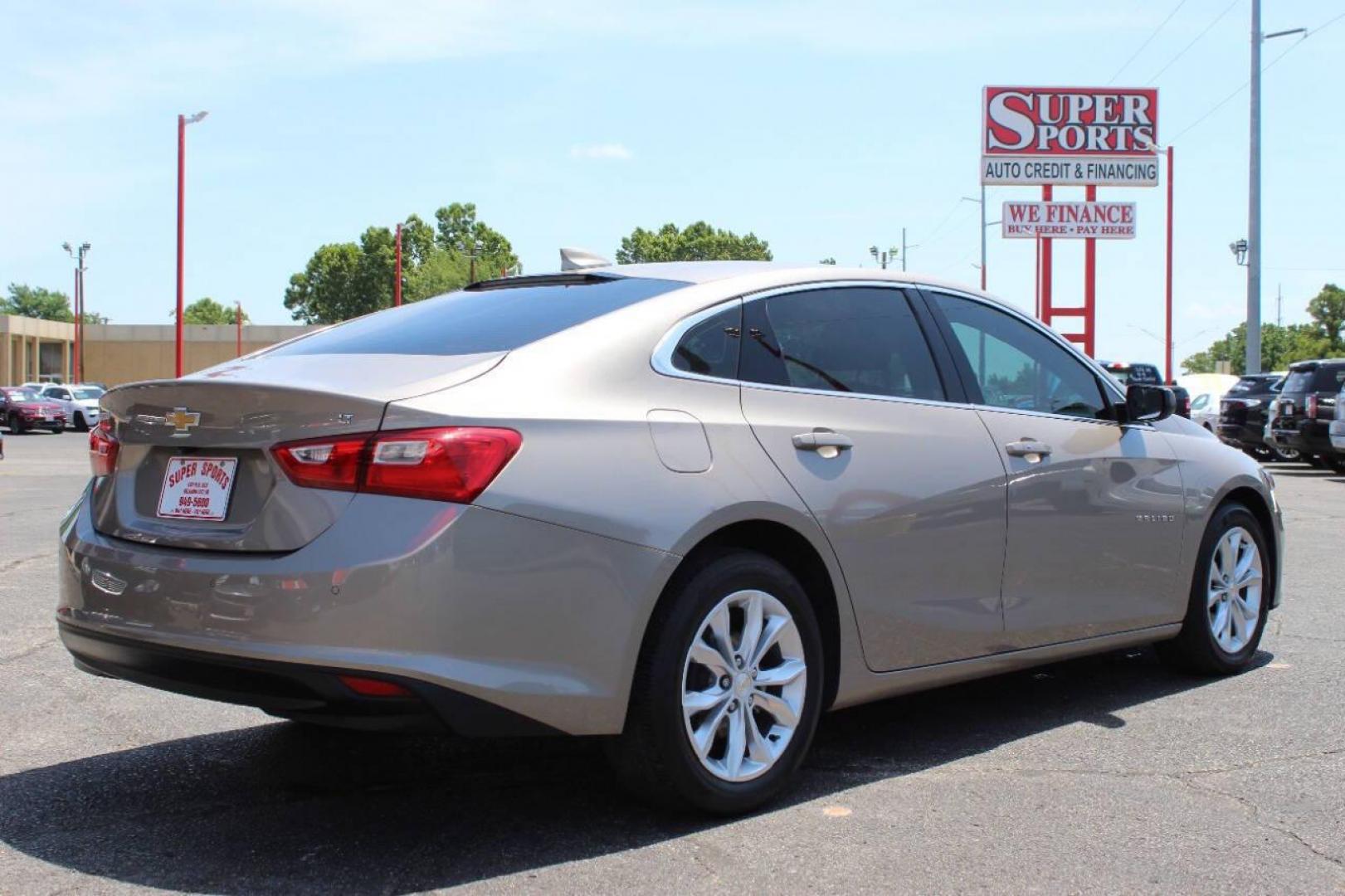 2024 Beige Chevrolet Malibu 1LT (1G1ZD5ST1RF) with an 1.5L L4 DOHC 16V engine, 6A transmission, located at 4301 NW 39th , Oklahoma City, OK, 73112, (405) 949-5600, 35.512135, -97.598671 - Photo#4