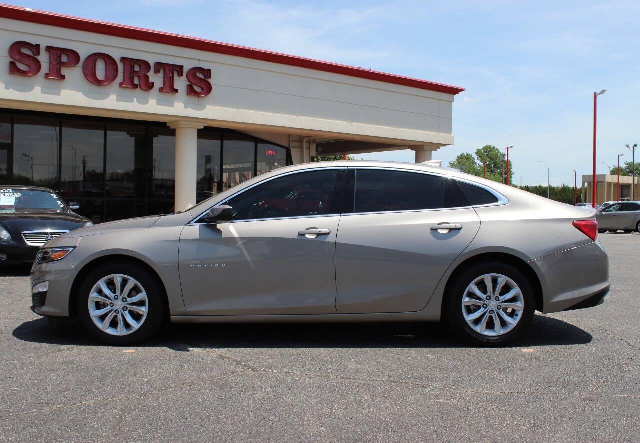 2024 Beige Chevrolet Malibu 1LT (1G1ZD5ST1RF) with an 1.5L L4 DOHC 16V engine, 6A transmission, located at 4301 NW 39th , Oklahoma City, OK, 73112, (405) 949-5600, 35.512135, -97.598671 - NO DRIVERS LICENCE -NO FULL COVERAGE INSURANCE - NO CREDIT CHECK. COME ON OVER TO SUPERSPORTS, TAKE A LOOK AND TEST DRIVE. PLEASE GIVE US A CALL AT (405) 949-5600. NO LICENCIA DE CONDUCIR - NO SEGURO DE COBERTURA TOTAL - NO VERIFICACION DE CREDITO. VISITENOS EN SUPERSPORTS, MIRE NUESTRO - Photo#5