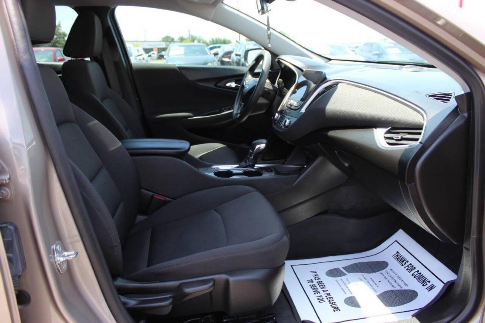 2024 Beige Chevrolet Malibu 1LT (1G1ZD5ST1RF) with an 1.5L L4 DOHC 16V engine, 6A transmission, located at 4301 NW 39th , Oklahoma City, OK, 73112, (405) 949-5600, 35.512135, -97.598671 - Photo#9
