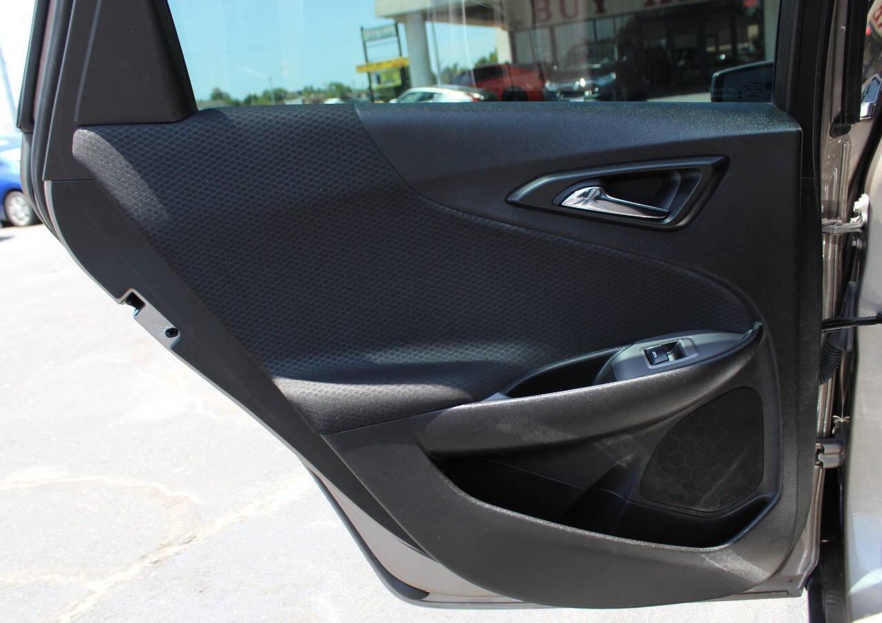 2024 Beige Chevrolet Malibu 1LT (1G1ZD5ST1RF) with an 1.5L L4 DOHC 16V engine, 6A transmission, located at 4301 NW 39th , Oklahoma City, OK, 73112, (405) 949-5600, 35.512135, -97.598671 - NO DRIVERS LICENCE -NO FULL COVERAGE INSURANCE - NO CREDIT CHECK. COME ON OVER TO SUPERSPORTS, TAKE A LOOK AND TEST DRIVE. PLEASE GIVE US A CALL AT (405) 949-5600. NO LICENCIA DE CONDUCIR - NO SEGURO DE COBERTURA TOTAL - NO VERIFICACION DE CREDITO. VISITENOS EN SUPERSPORTS, MIRE NUESTRO - Photo#14