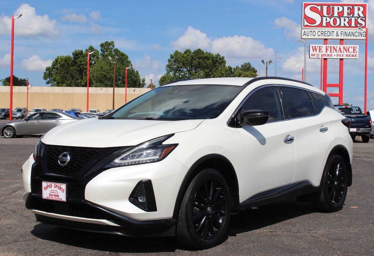 2022 White Nissan Murano SV (5N1AZ2BJ4NC) with an 3.5L V6 3.5L V6 engine, CVT 7-Speed transmission, located at 4301 NW 39th , Oklahoma City, OK, 73112, (405) 949-5600, 35.512135, -97.598671 - NO DRIVERS LICENCE -NO FULL COVERAGE INSURANCE - NO CREDIT CHECK. COME ON OVER TO SUPERSPORTS, TAKE A LOOK AND TEST DRIVE. PLEASE GIVE US A CALL AT (405) 949-5600. NO LICENCIA DE CONDUCIR - NO SEGURO DE COBERTURA TOTAL - NO VERIFICACION DE CREDITO. VISITENOS EN SUPERSPORTS, MIRE NUESTRO - Photo#6